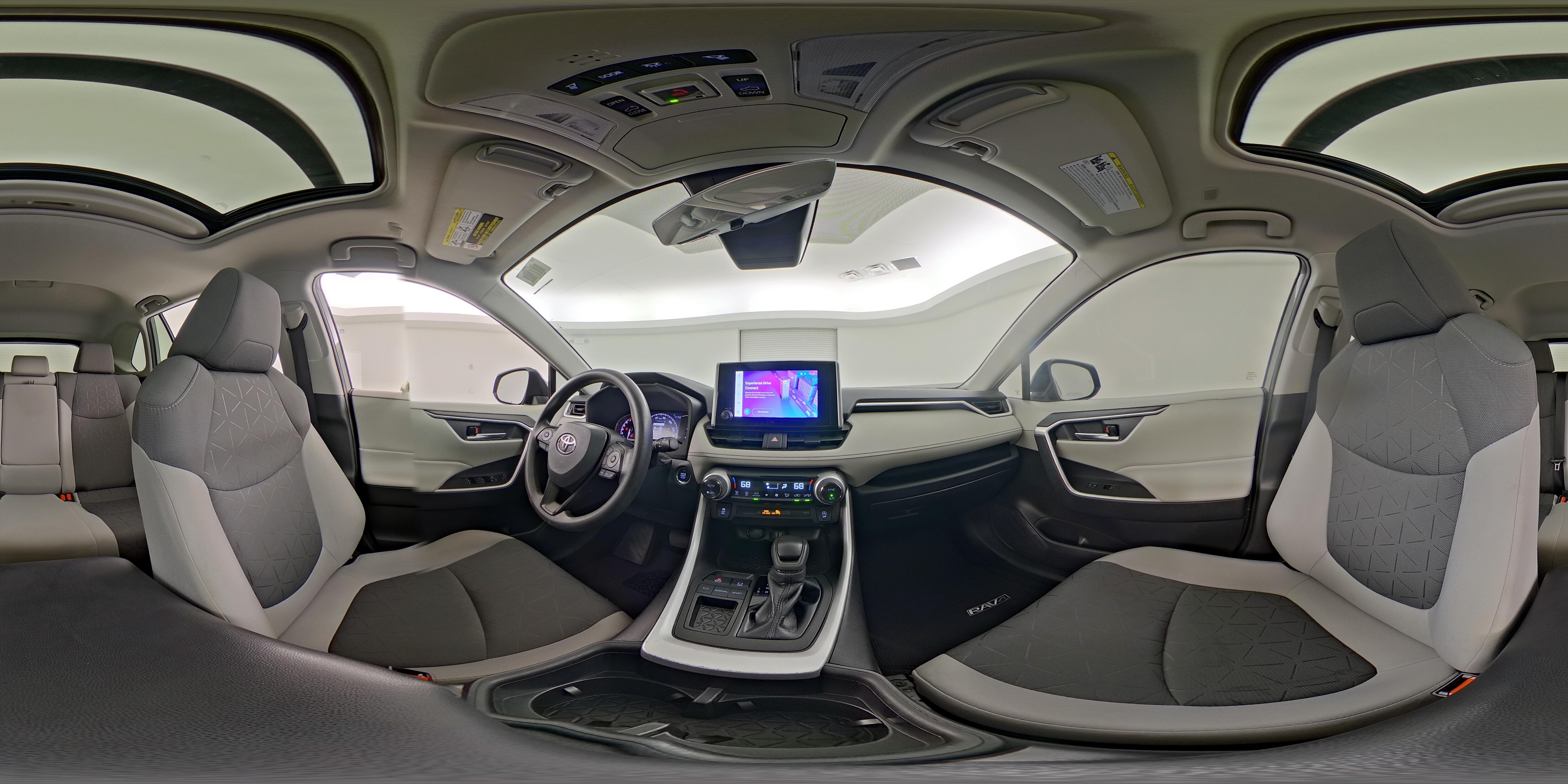 2023 Toyota RAV4 XLE - Photo 25