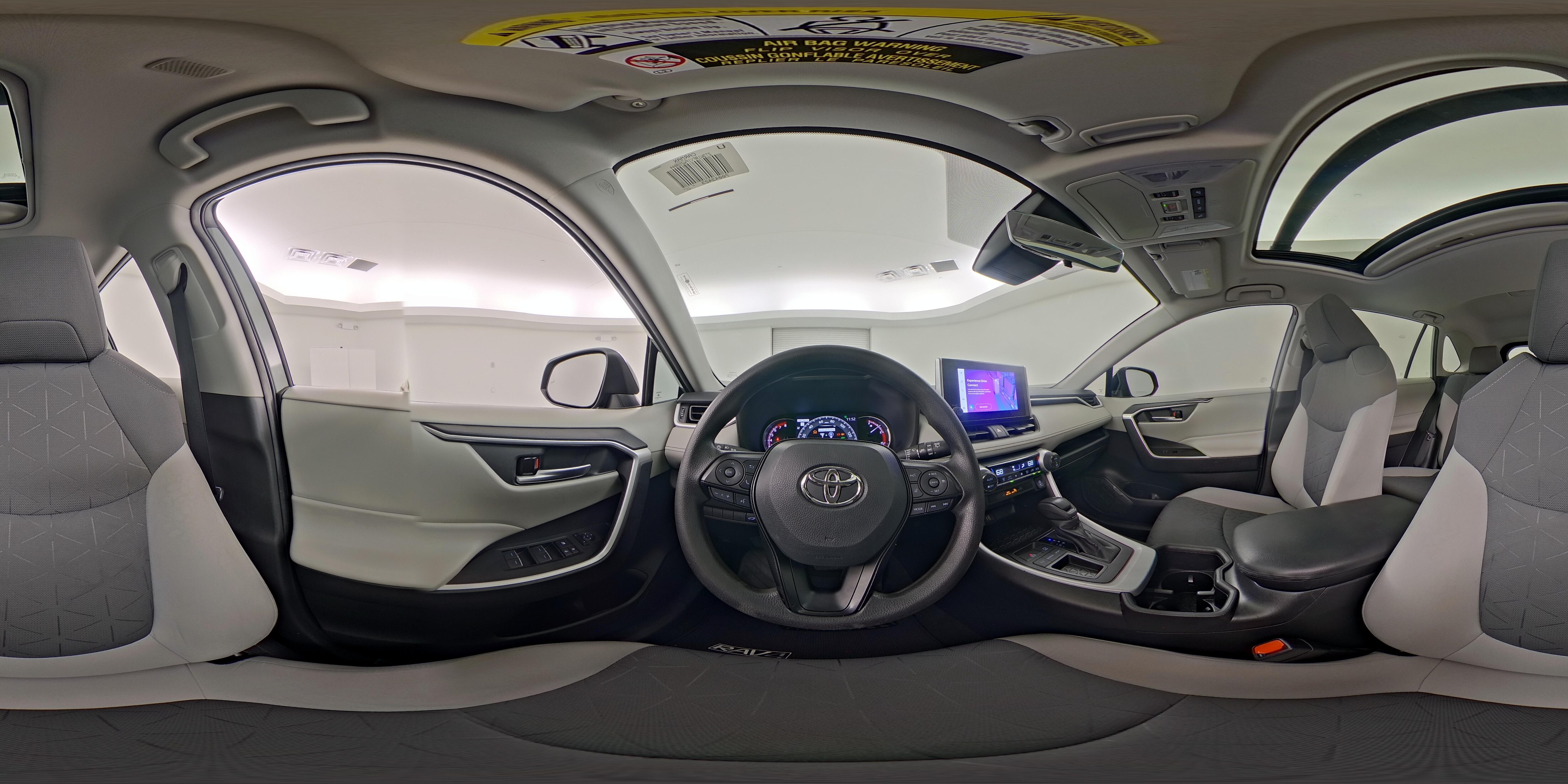 2023 Toyota RAV4 XLE - Photo 27