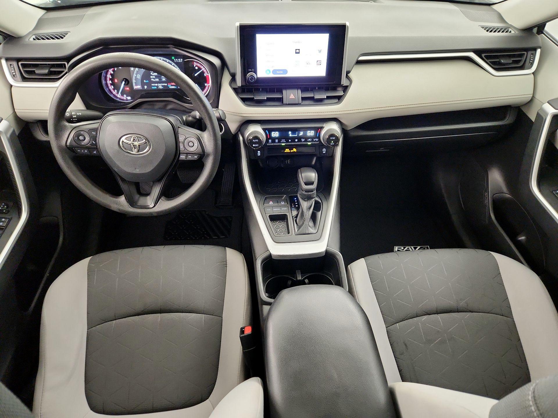 Thumbnail: 2023 Toyota RAV4 - 9