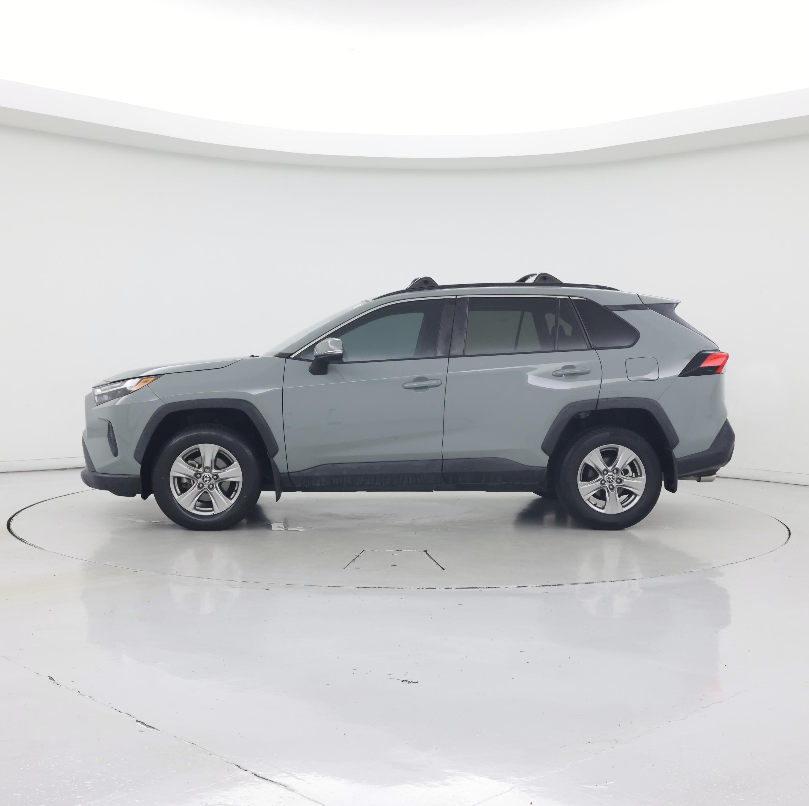 Thumbnail: 2023 Toyota RAV4 - 3