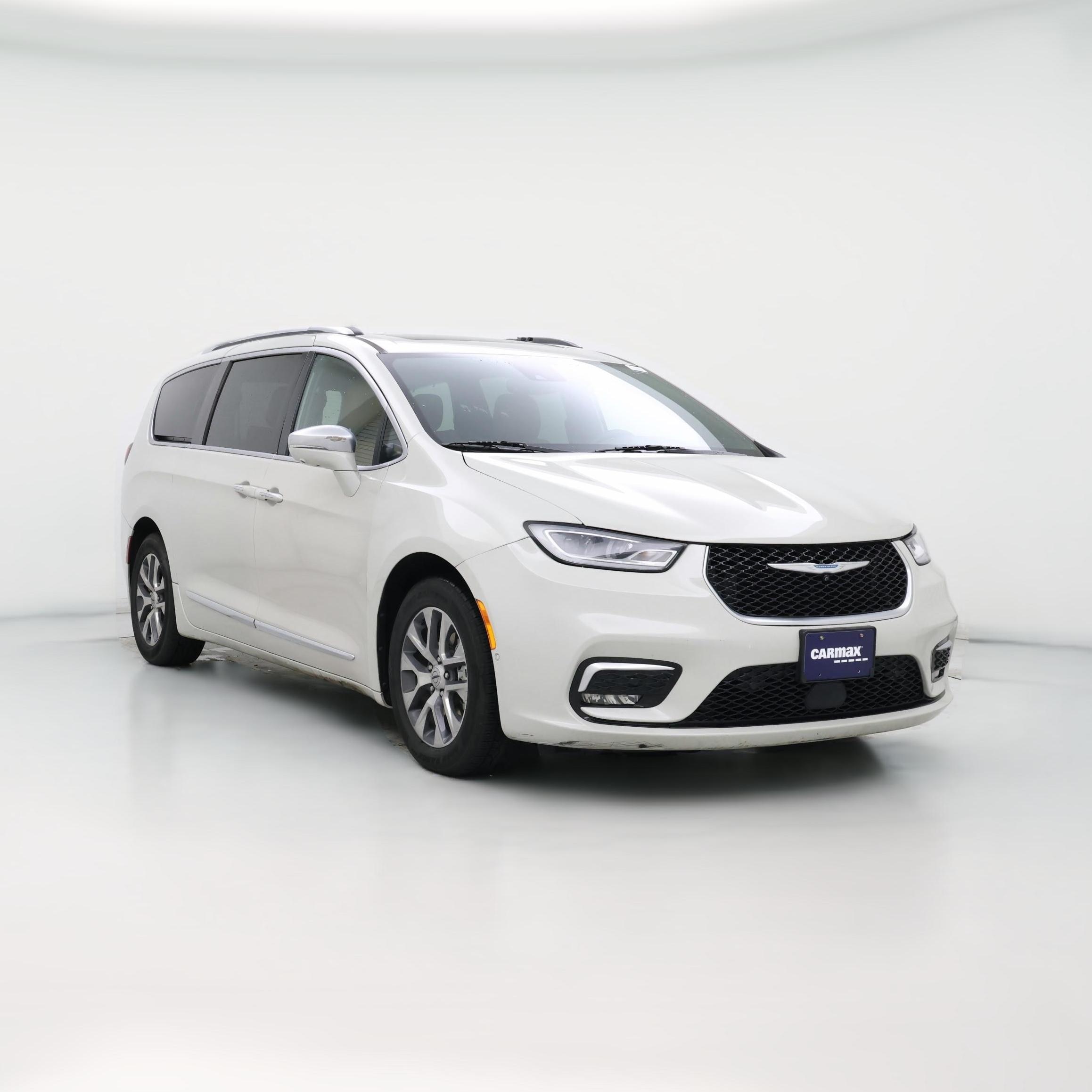 Thumbnail: 2021 Chrysler Pacifica - 1