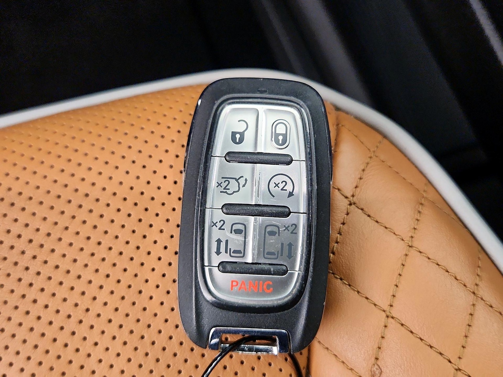 2021 Chrysler Pacifica Hybrid Pinnacle Hybrid - Photo 27
