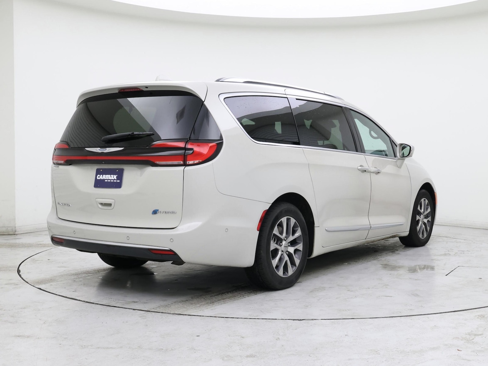 2021 Chrysler Pacifica Hybrid Pinnacle Hybrid - Photo 9