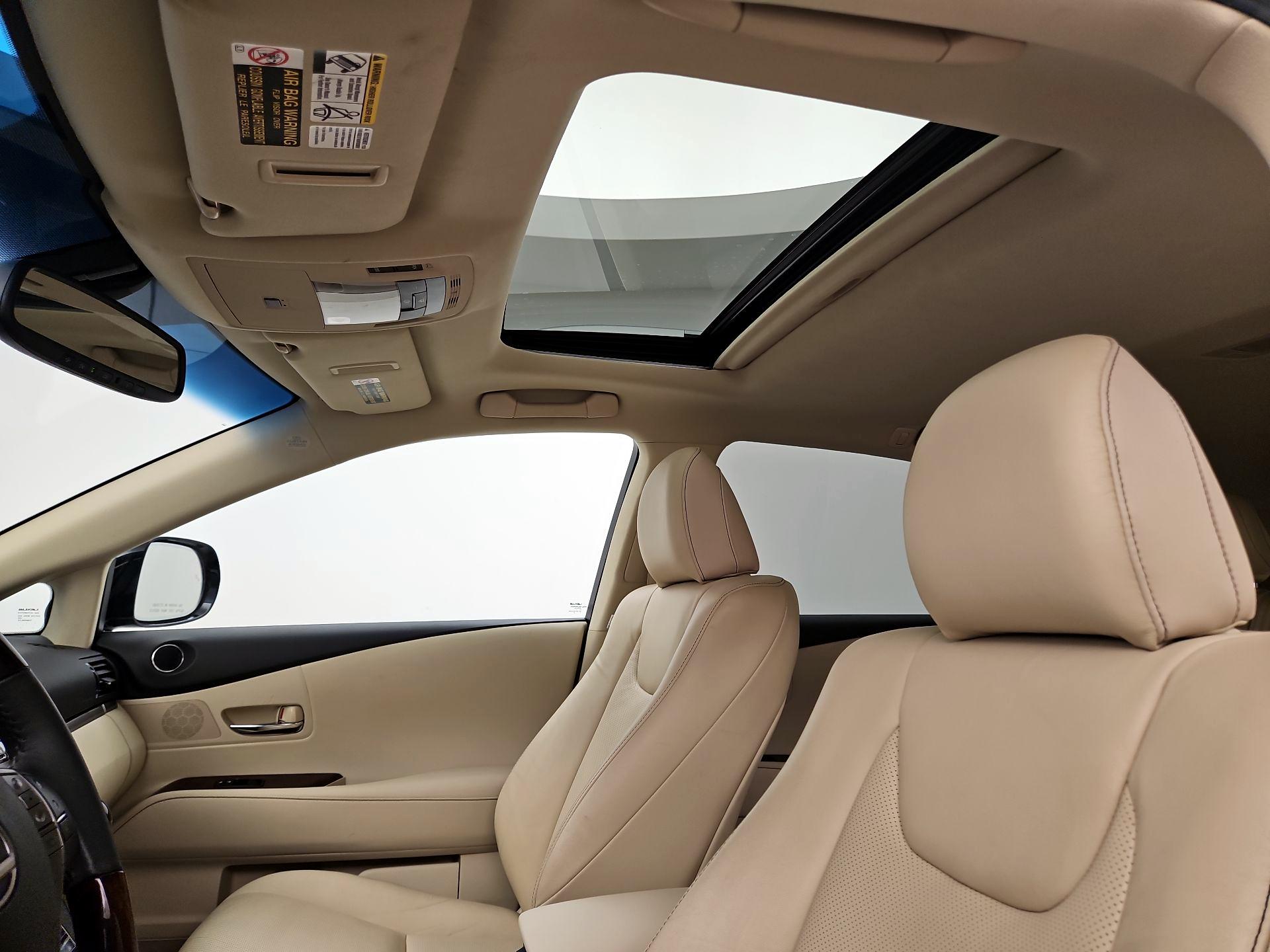 Thumbnail: 2015 Lexus RX - 18