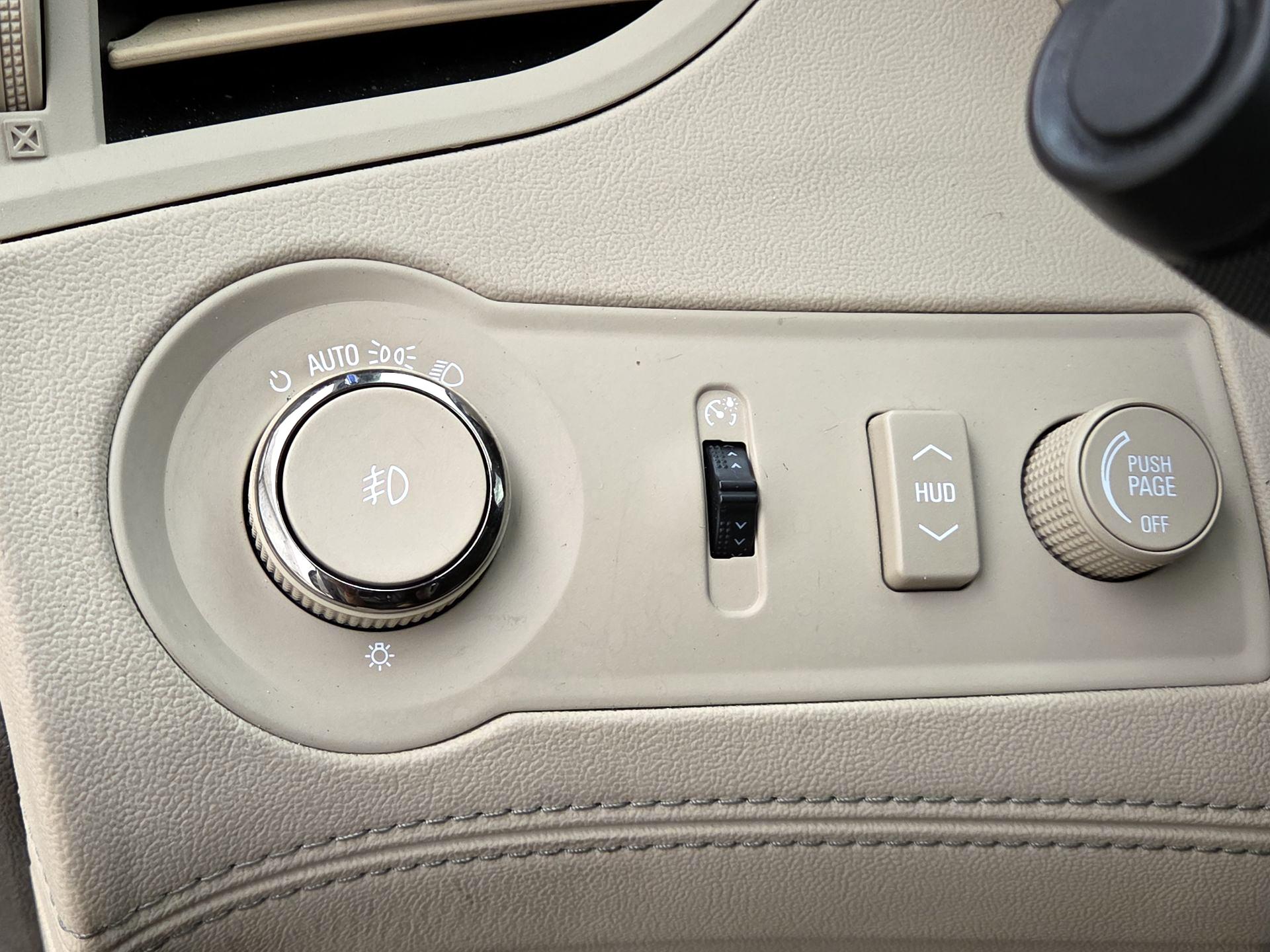 Thumbnail: 2015 Buick LaCrosse - 13