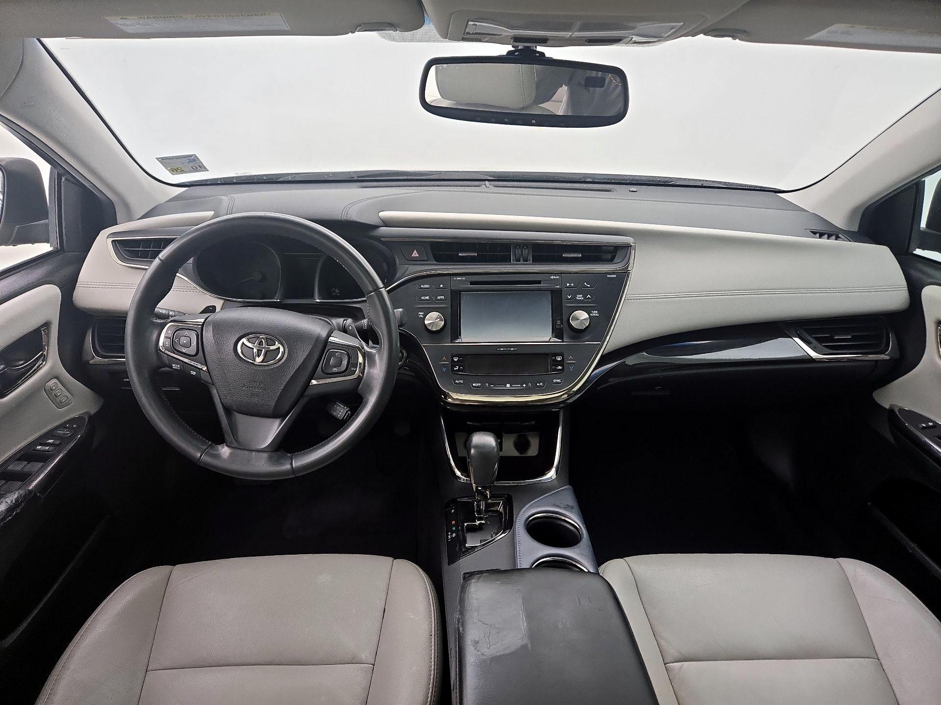 Thumbnail: 2015 Toyota Avalon - 9