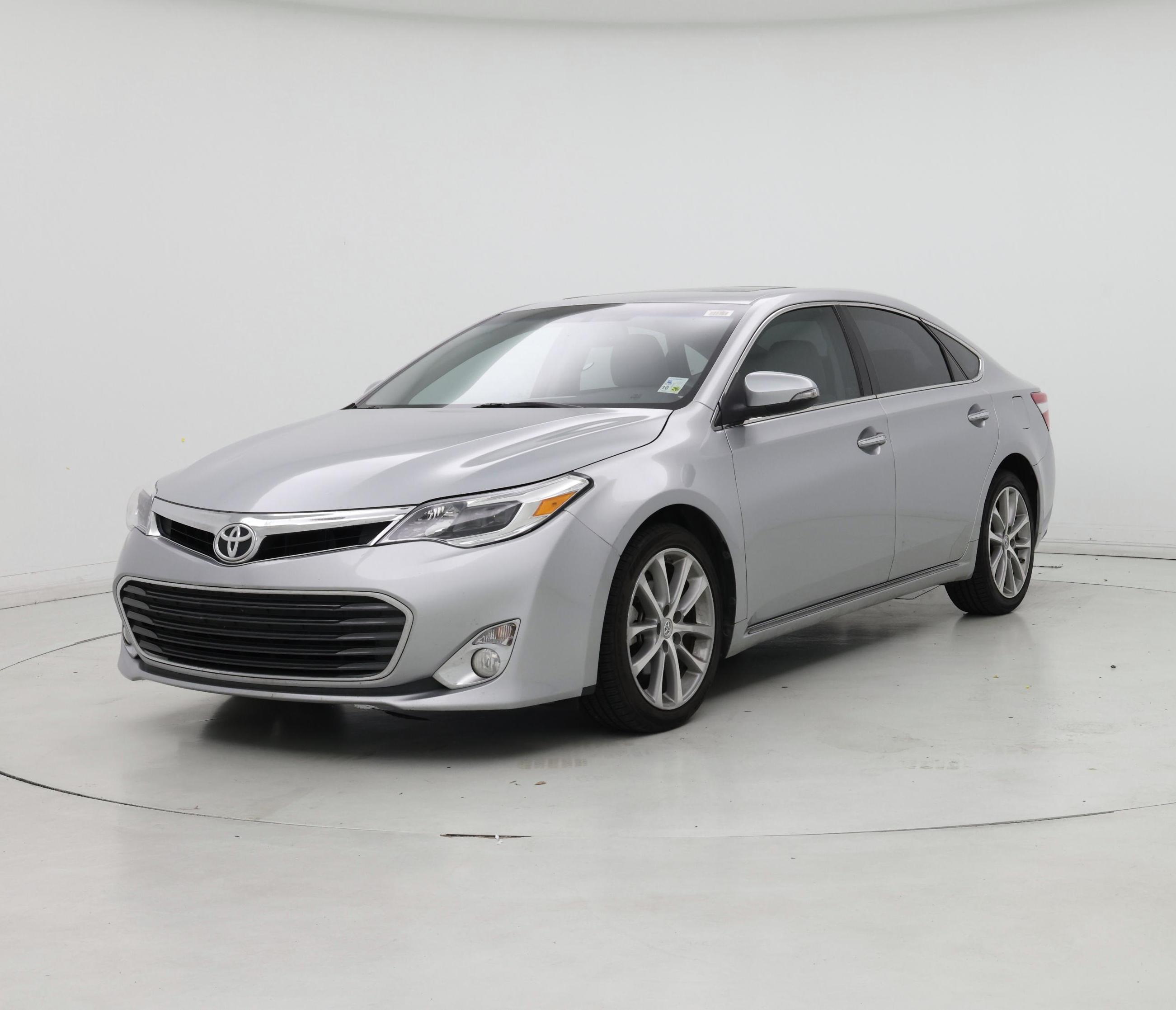Thumbnail: 2015 Toyota Avalon - 4