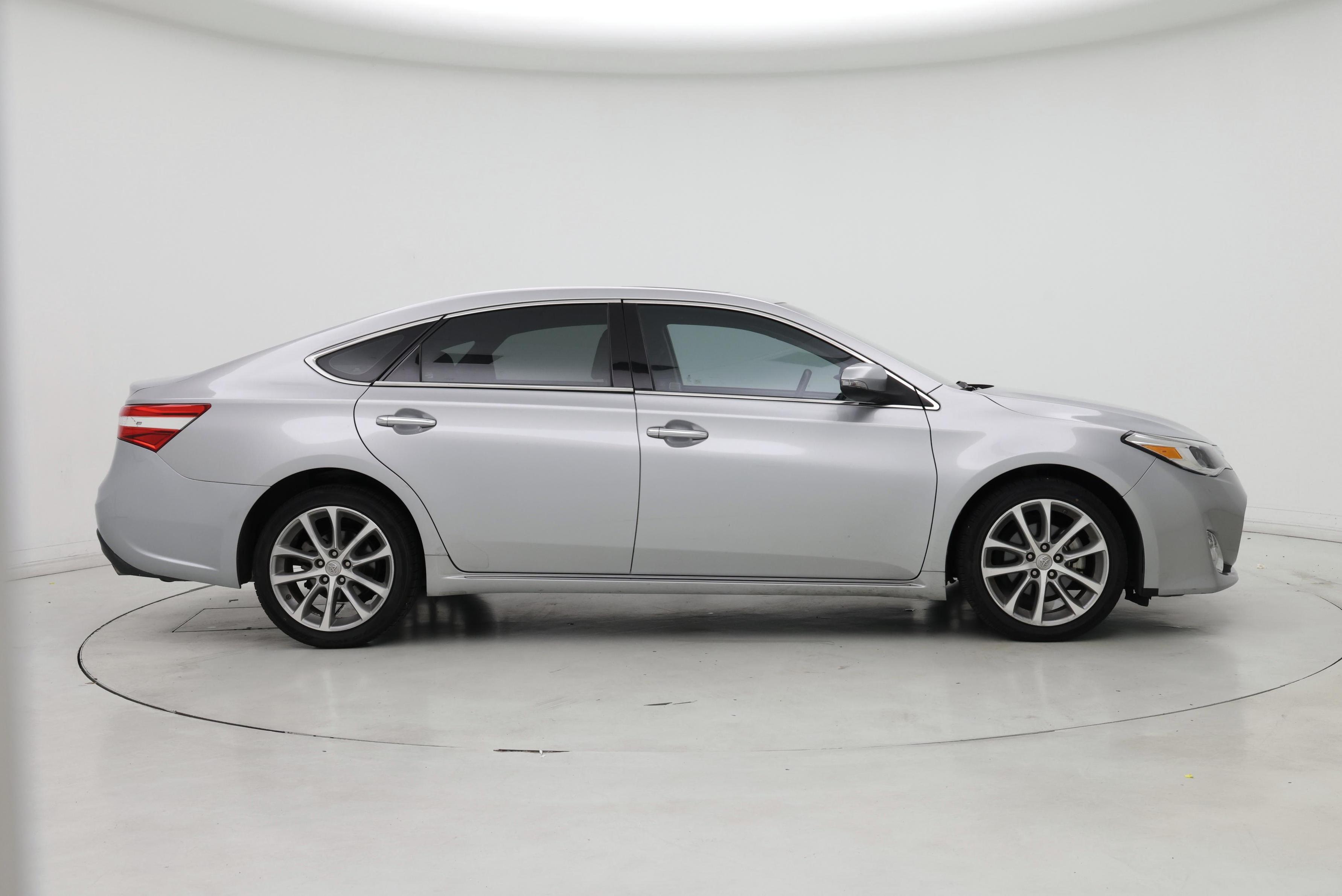 Thumbnail: 2015 Toyota Avalon - 7
