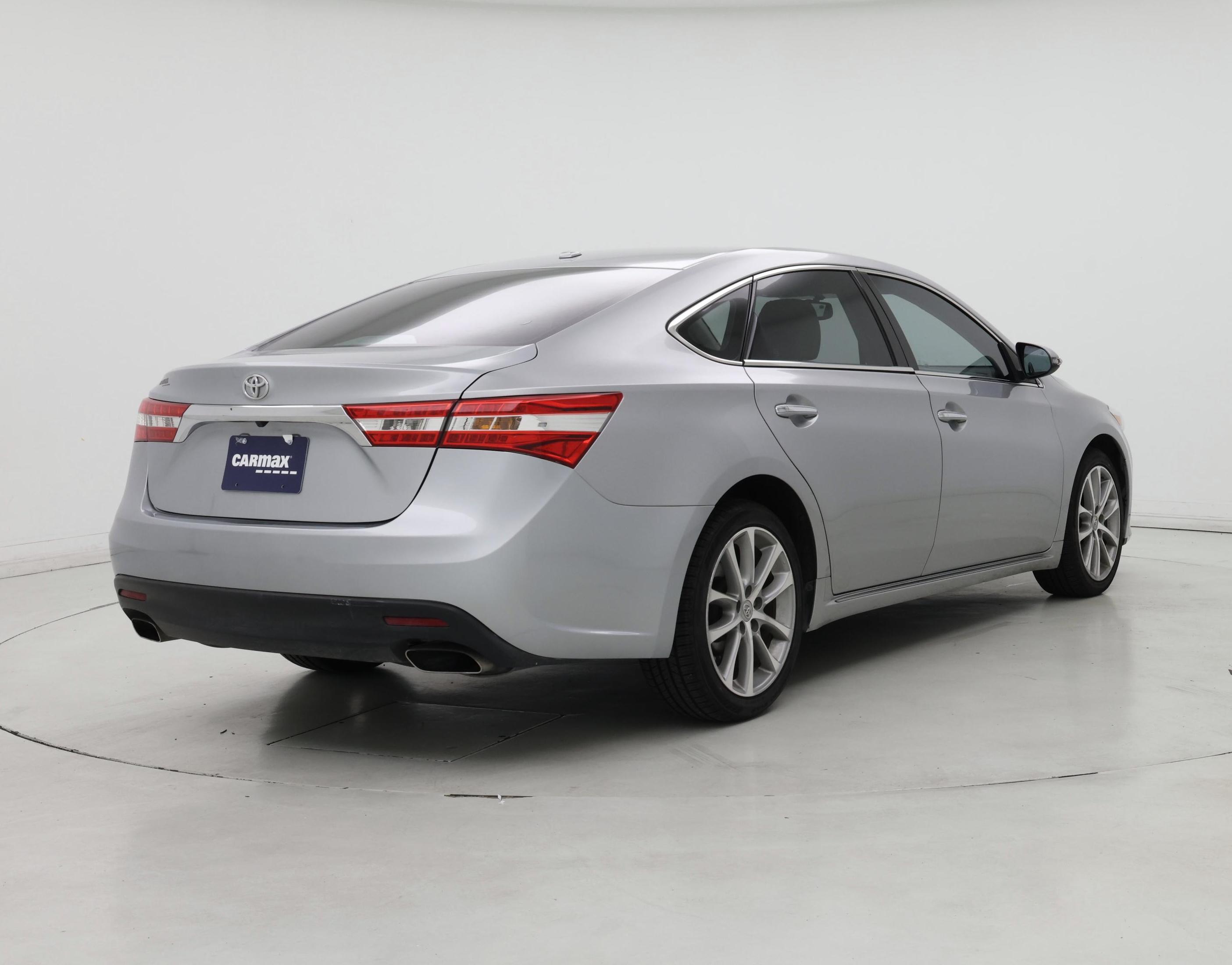 Thumbnail: 2015 Toyota Avalon - 8