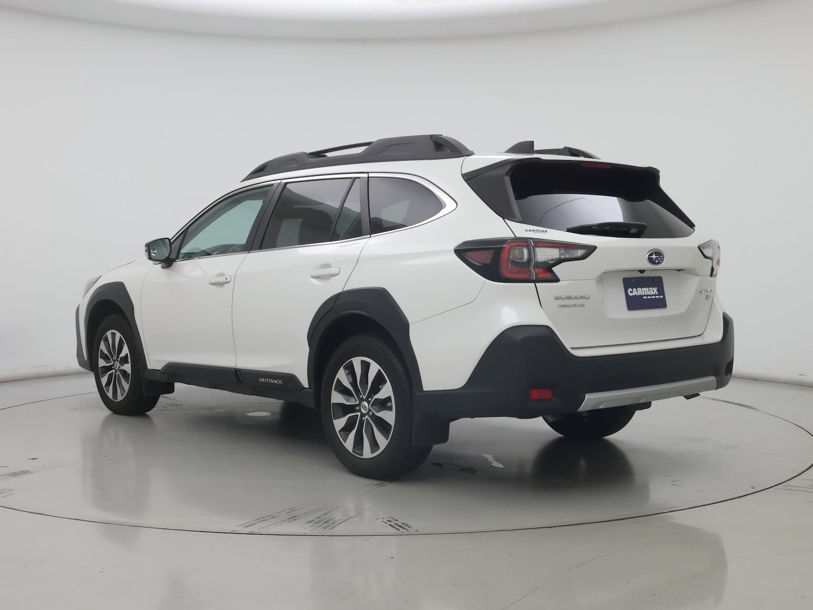 2025 Subaru Outback Limited - Photo 3