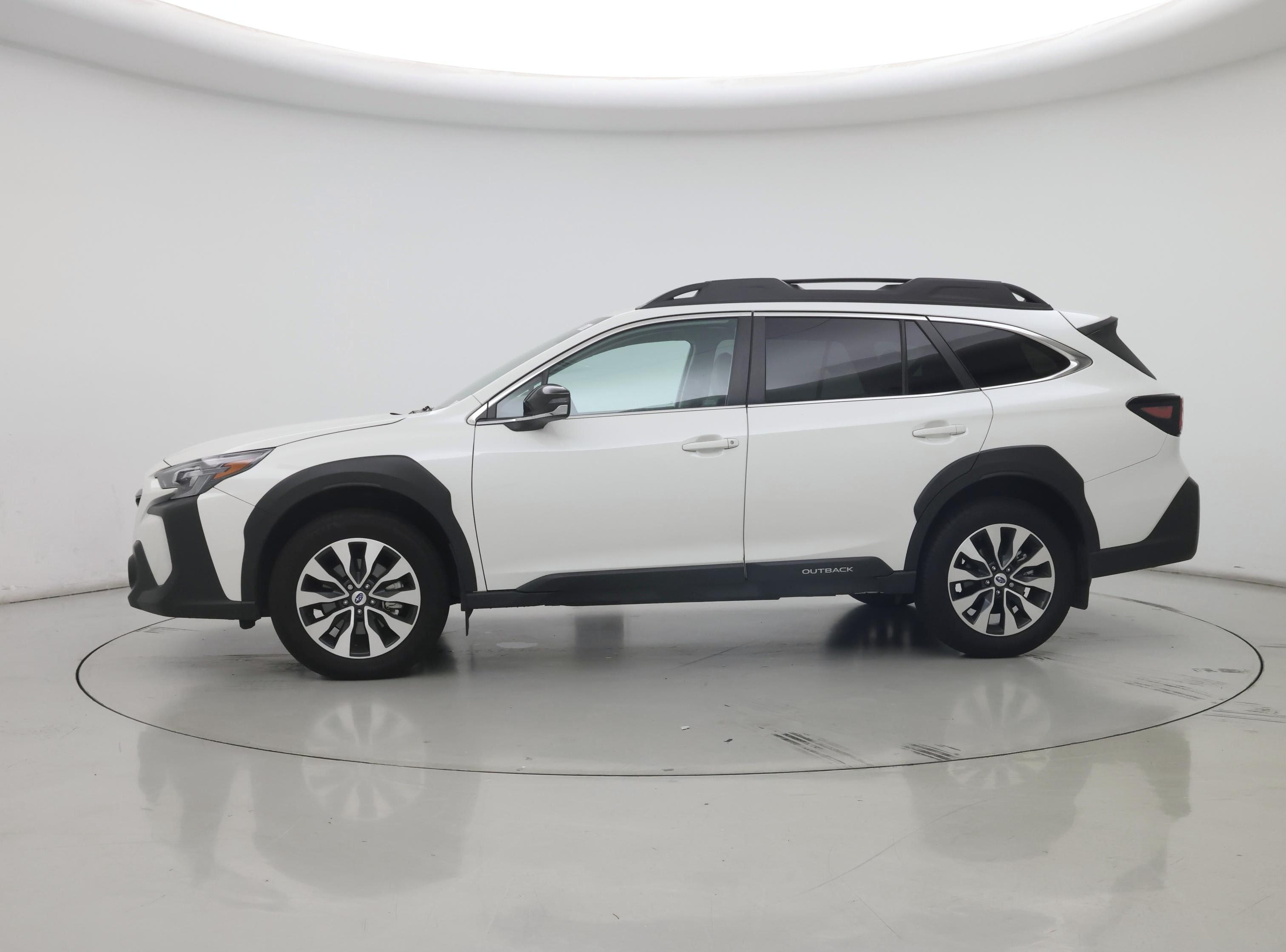 Thumbnail: 2025 Subaru Outback - 3