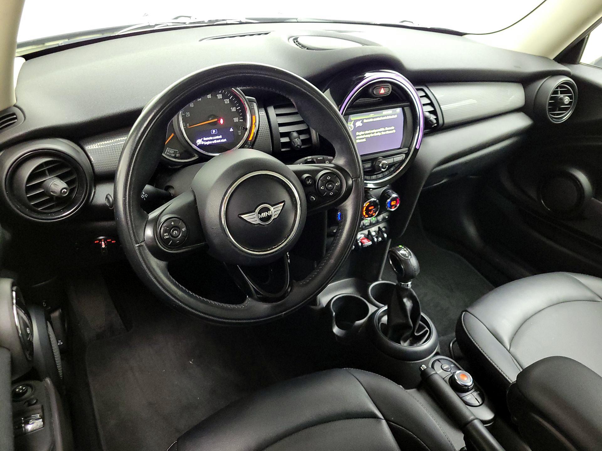 Thumbnail: 2018 MINI Cooper Hardtop - 9