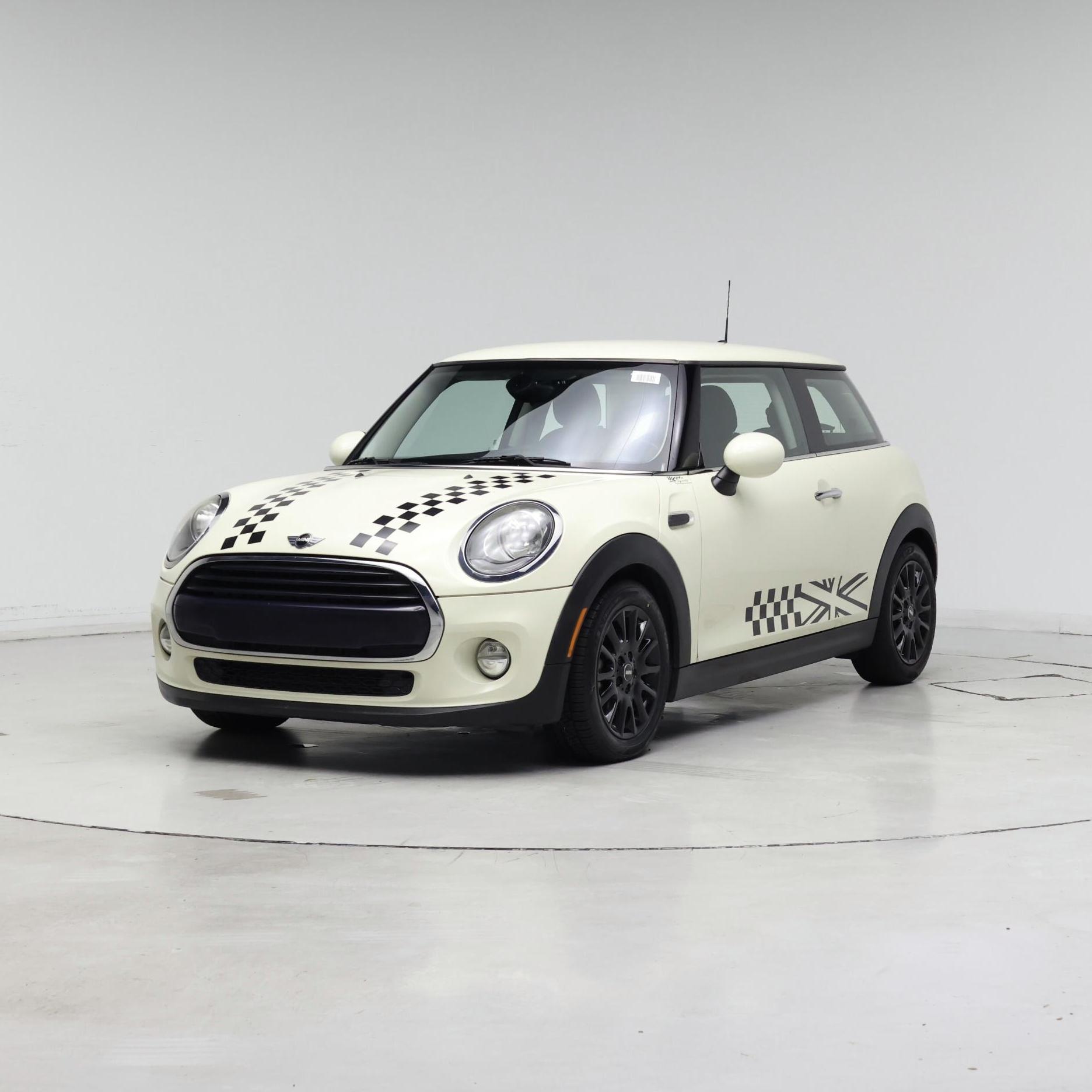 Thumbnail: 2018 MINI Cooper Hardtop - 4