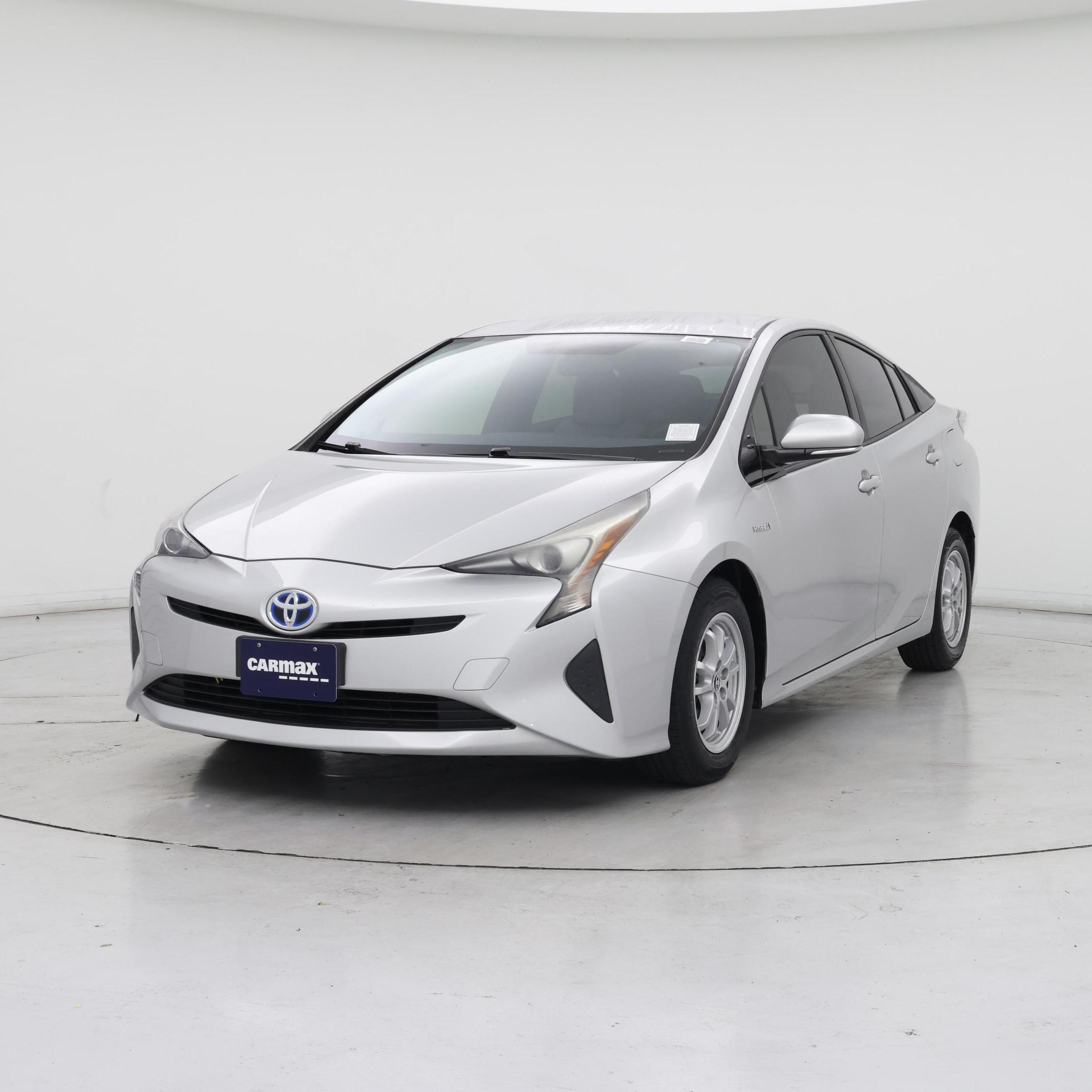 Thumbnail: 2016 Toyota Prius - 4