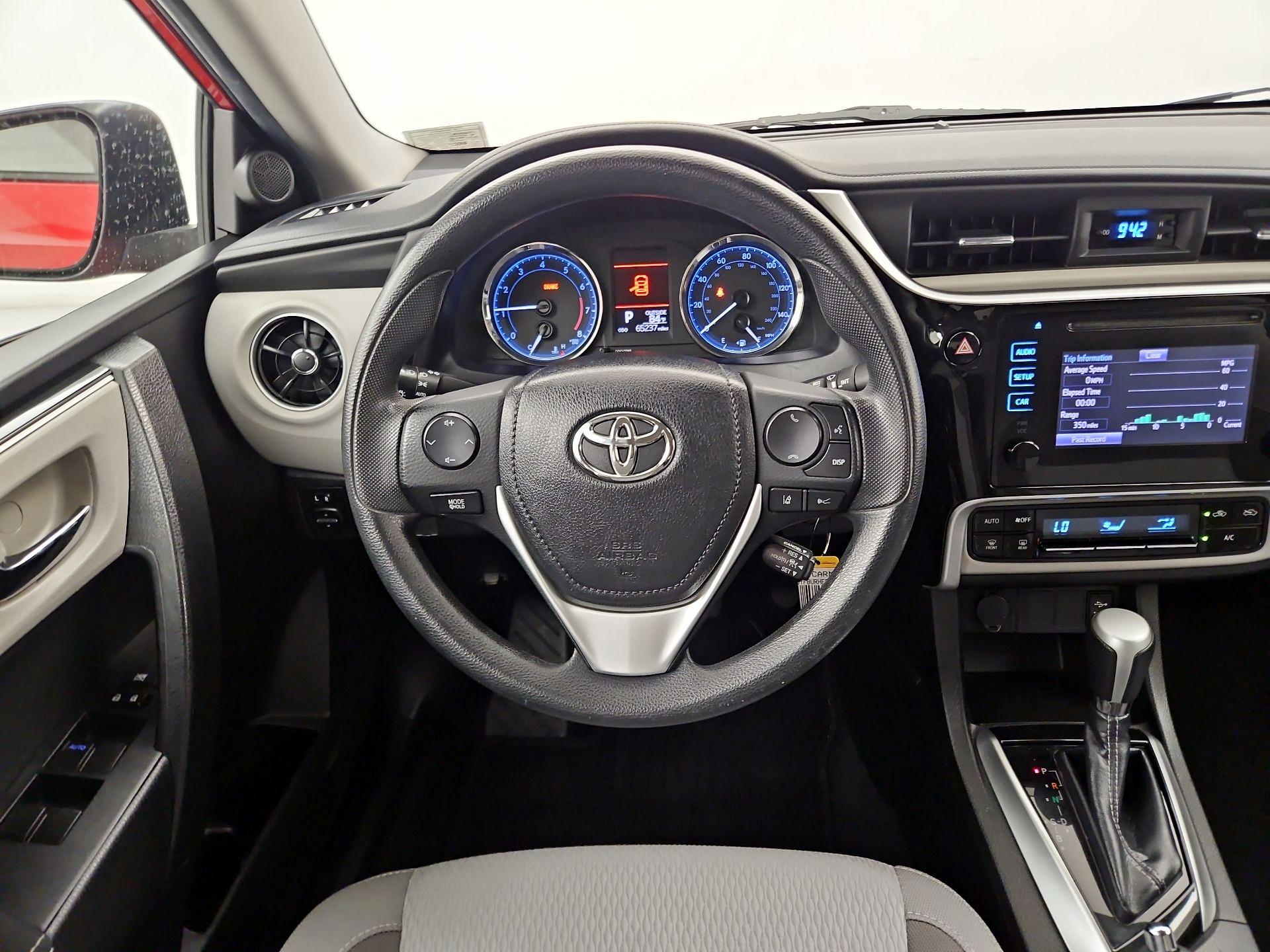 Thumbnail: 2019 Toyota Corolla - 10