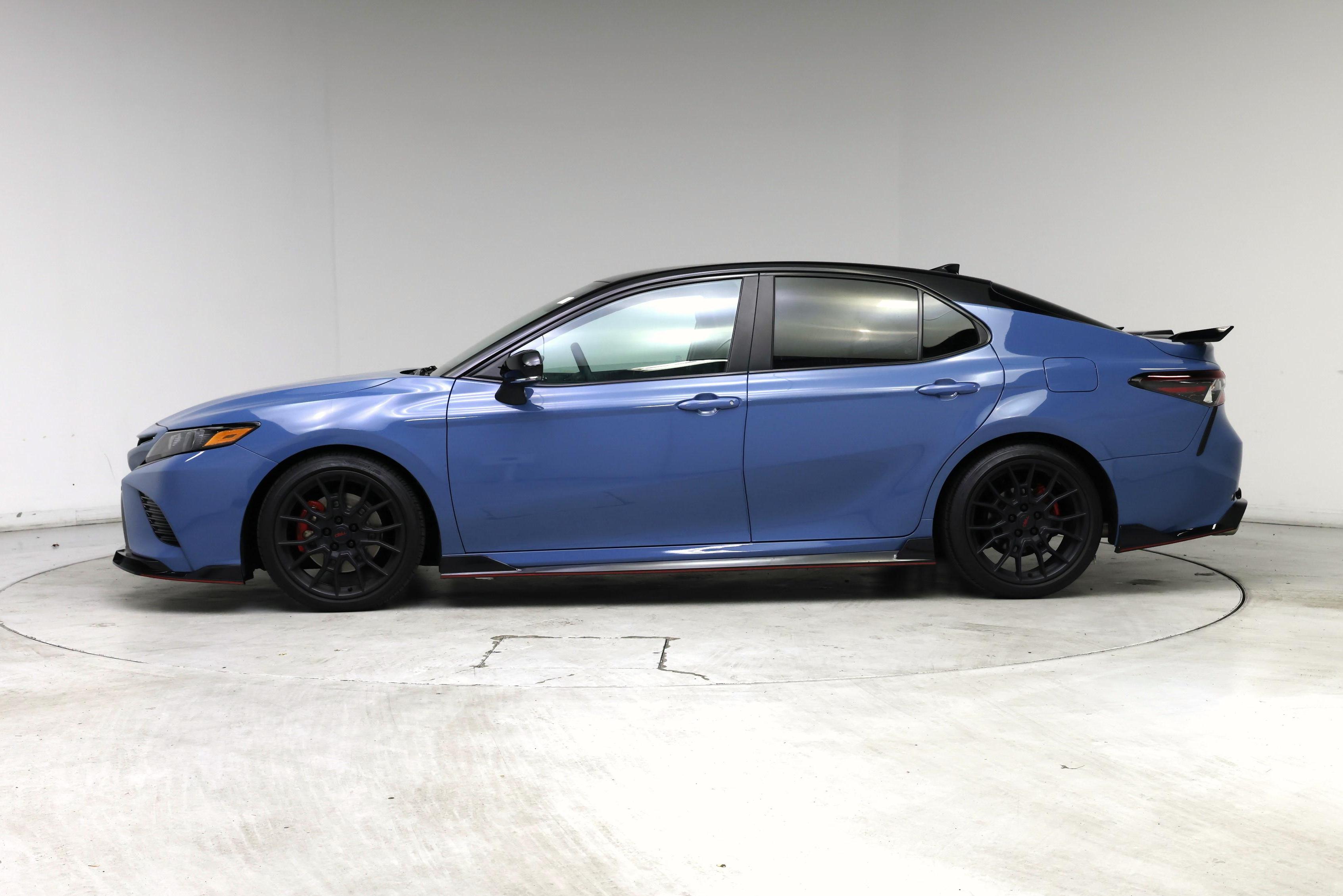Thumbnail: 2022 Toyota Camry - 3