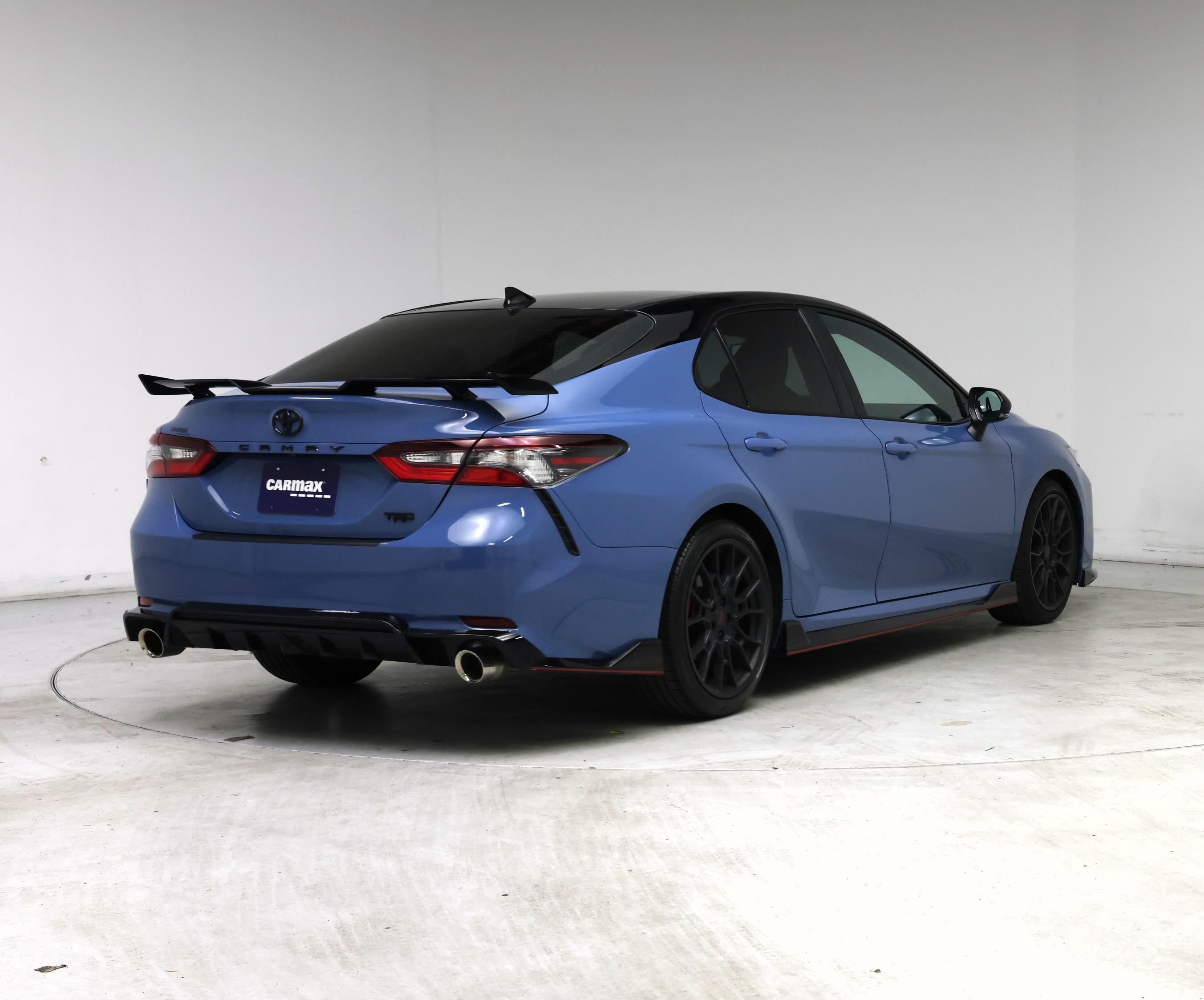 Thumbnail: 2022 Toyota Camry - 8