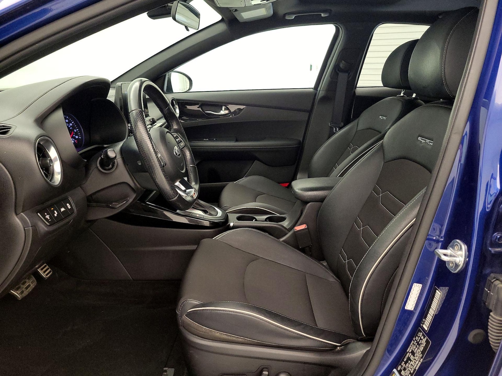 2021 Kia Forte GT-Line - Photo 12