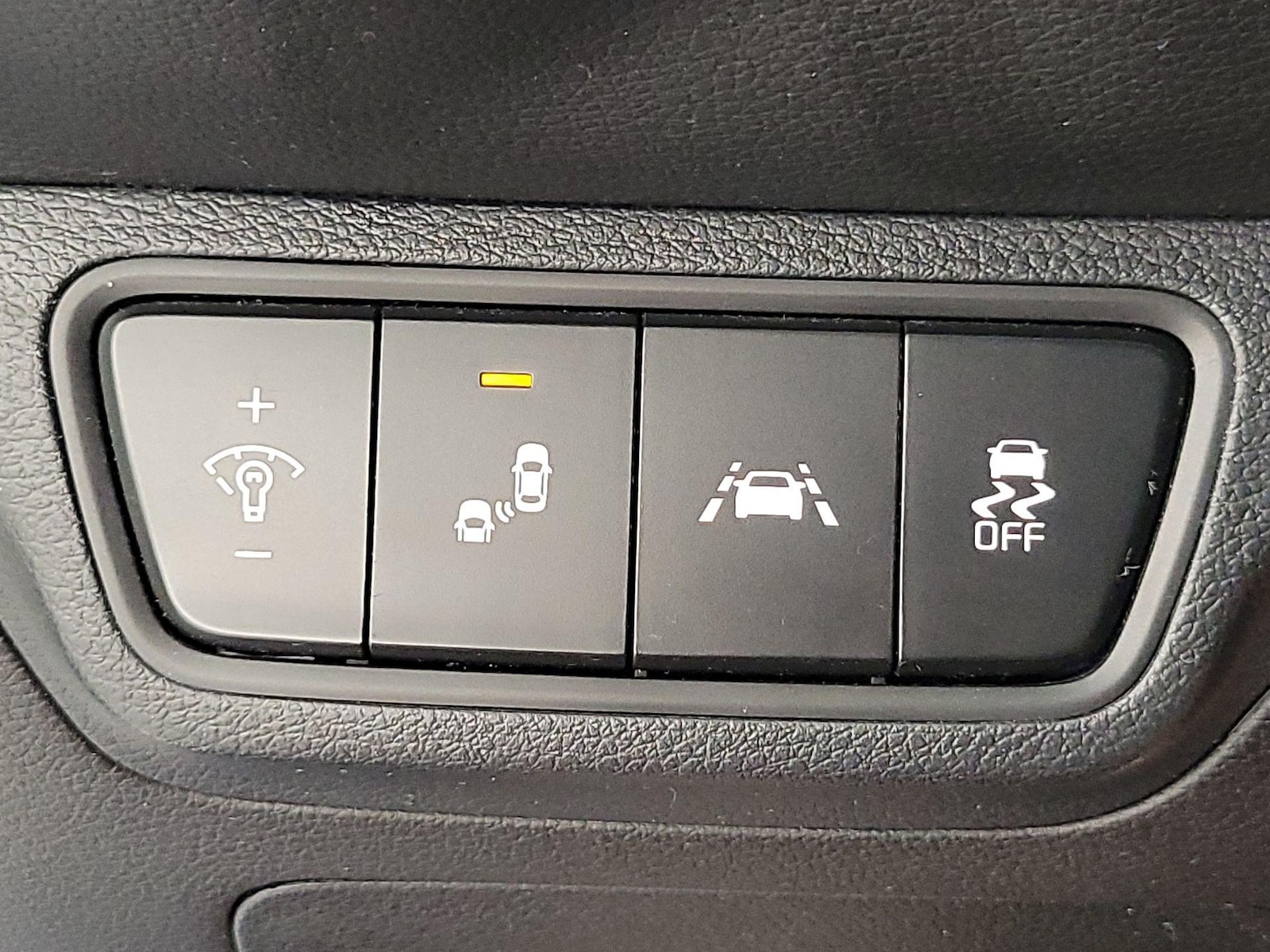 2021 Kia Forte GT-Line - Photo 14