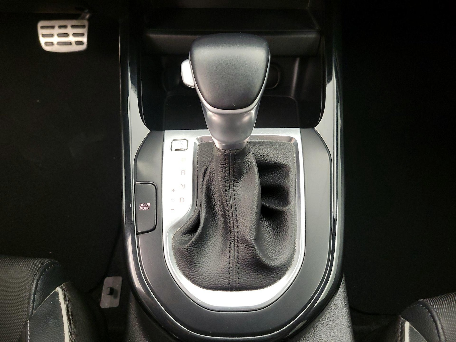 2021 Kia Forte GT-Line - Photo 18