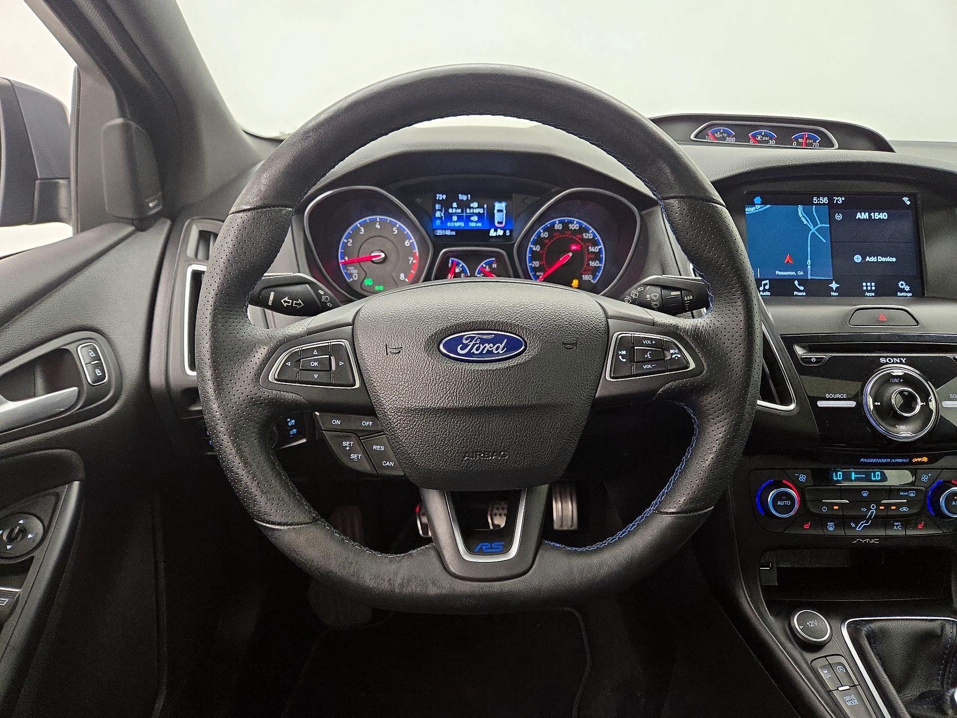 Thumbnail: 2017 Ford Focus - 10