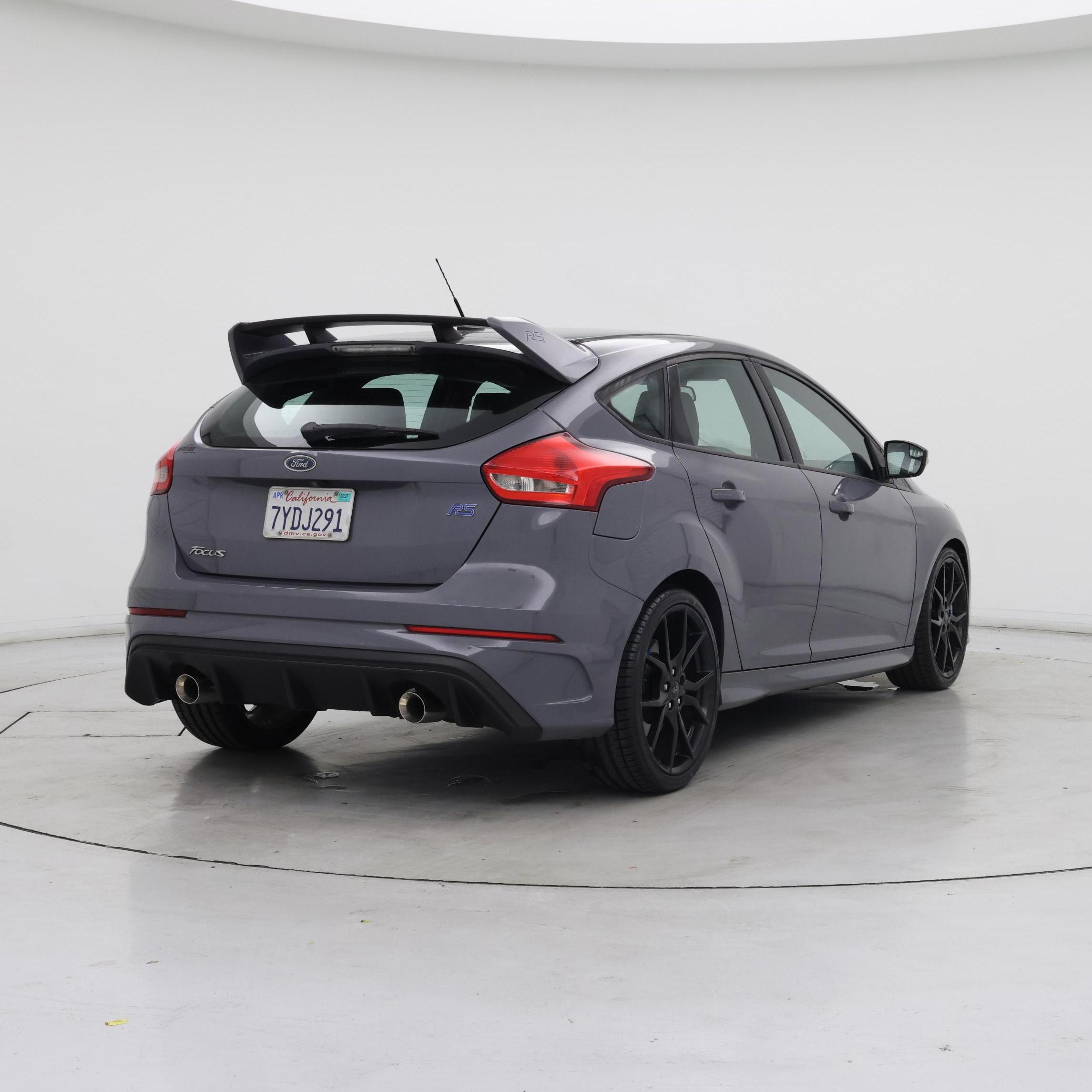 Thumbnail: 2017 Ford Focus - 8