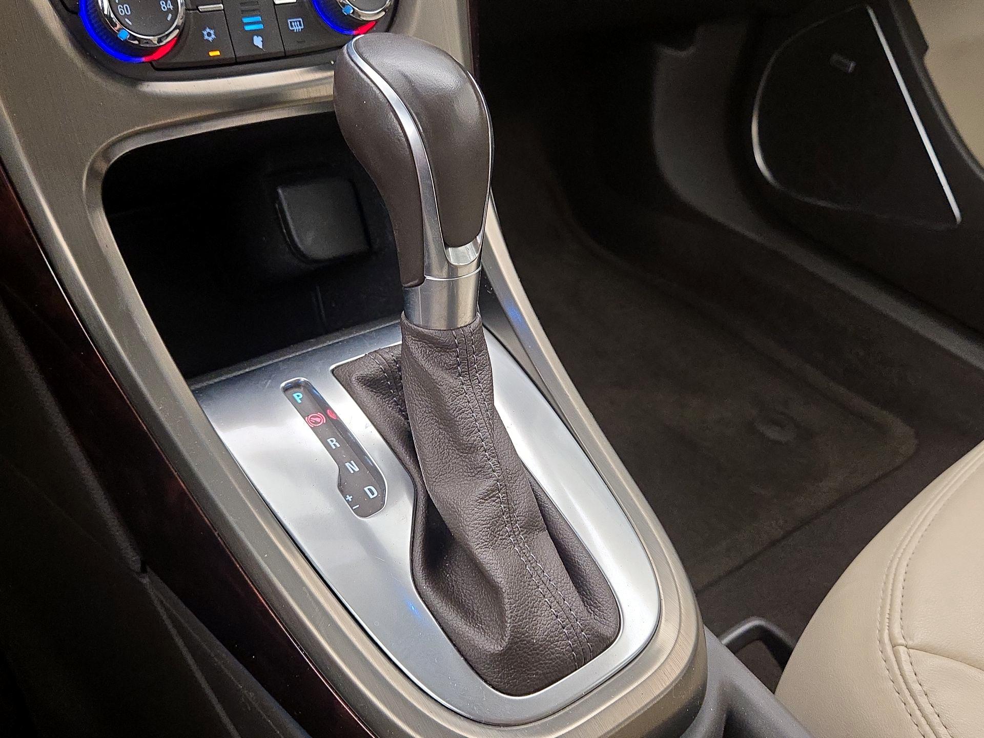 Thumbnail: 2015 Buick Verano - 17