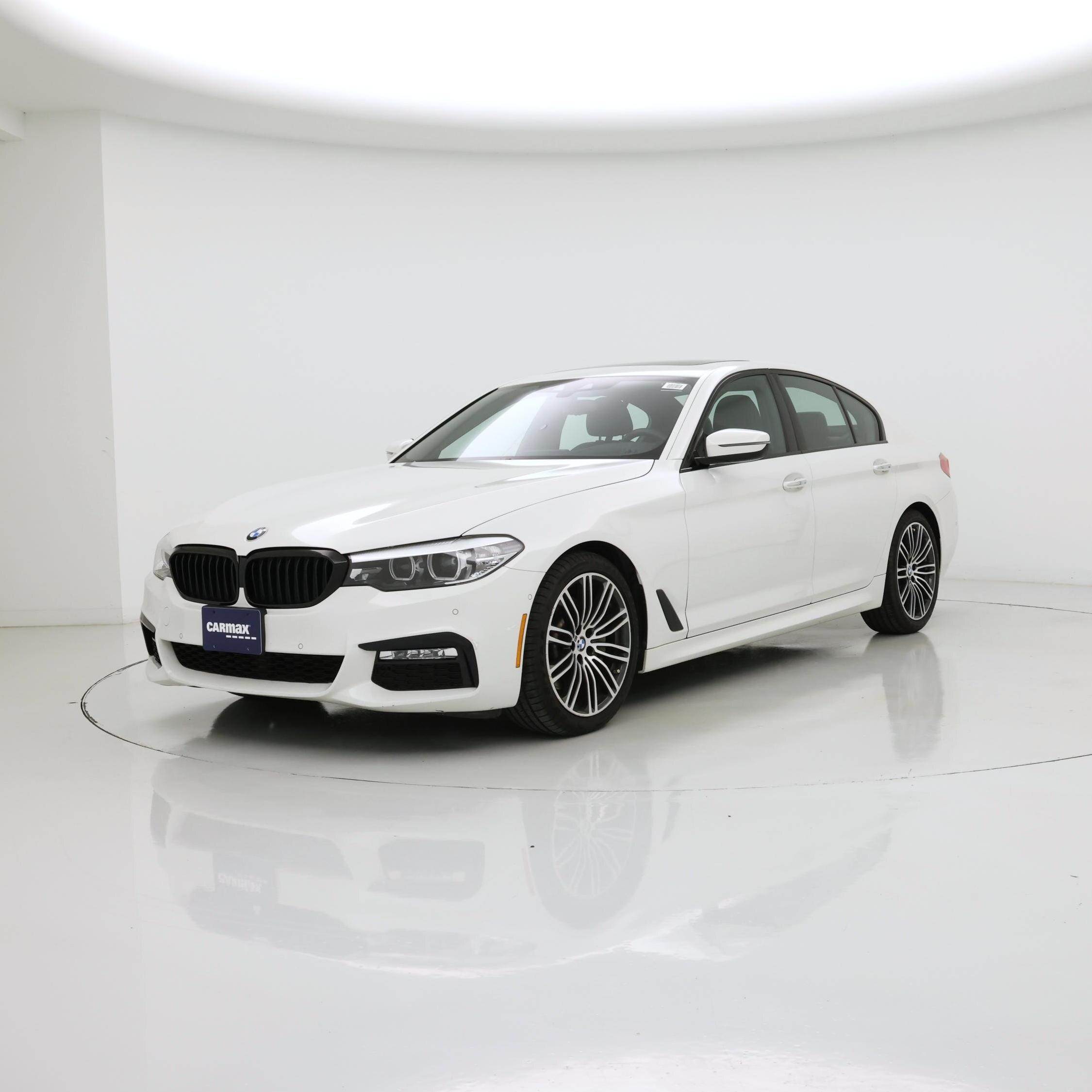 Thumbnail: 2018 BMW 5 Series - 4