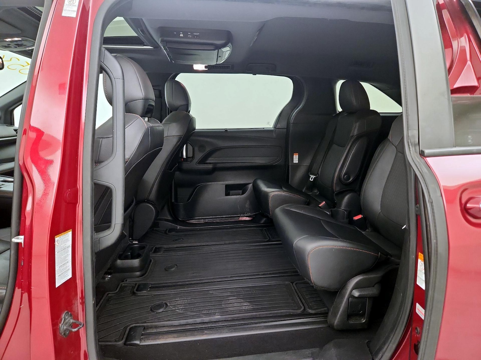 2021 Toyota Sienna XSE - Photo 22