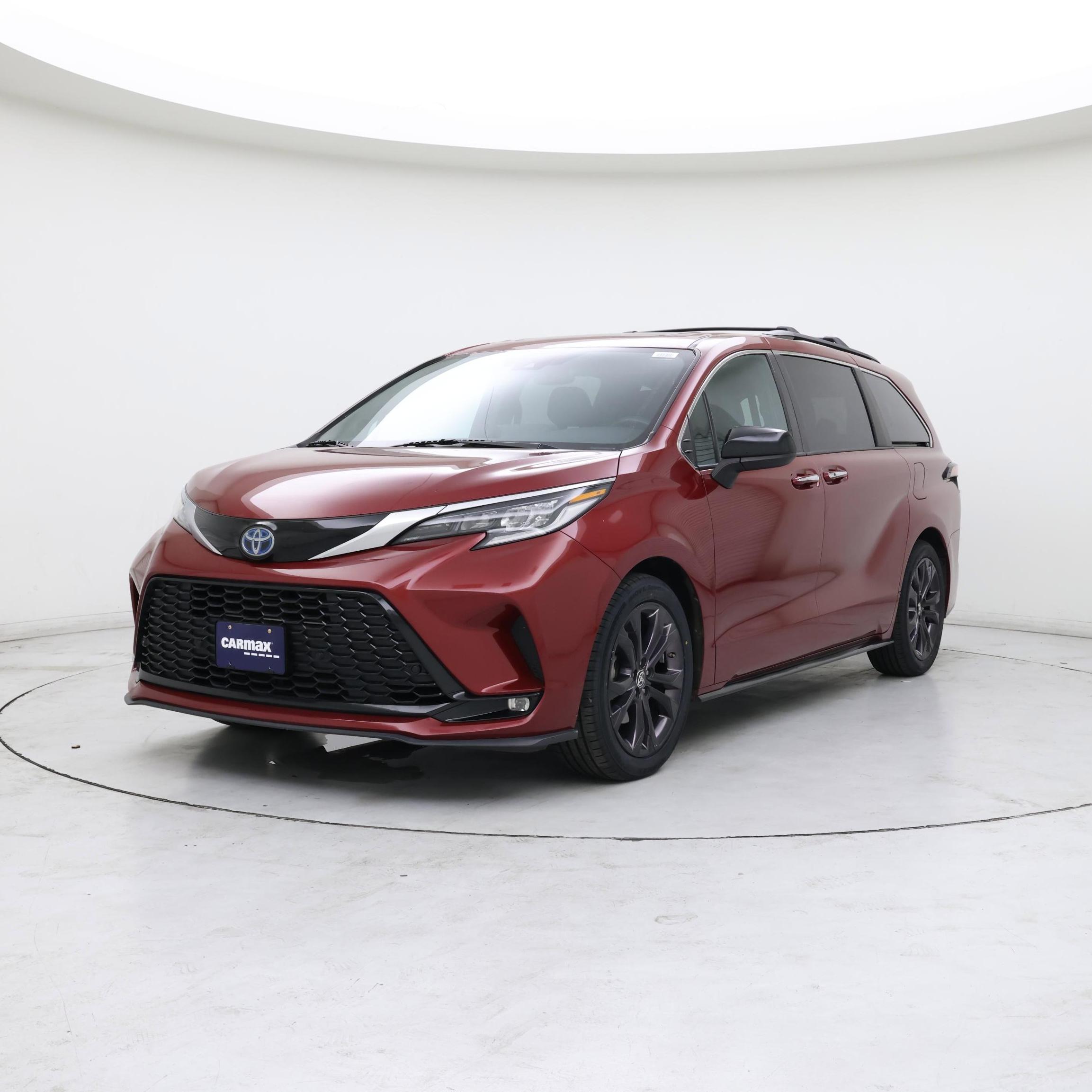Thumbnail: 2021 Toyota Sienna - 4