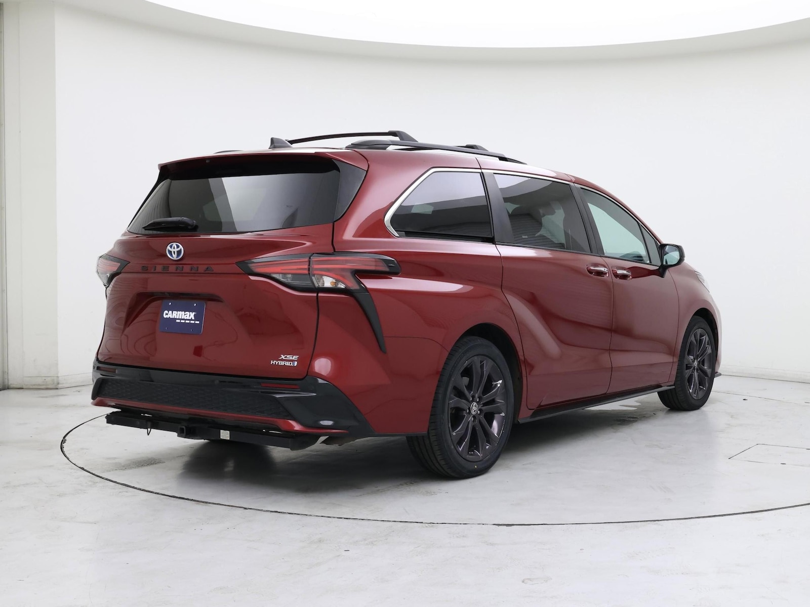 2021 Toyota Sienna XSE - Photo 9