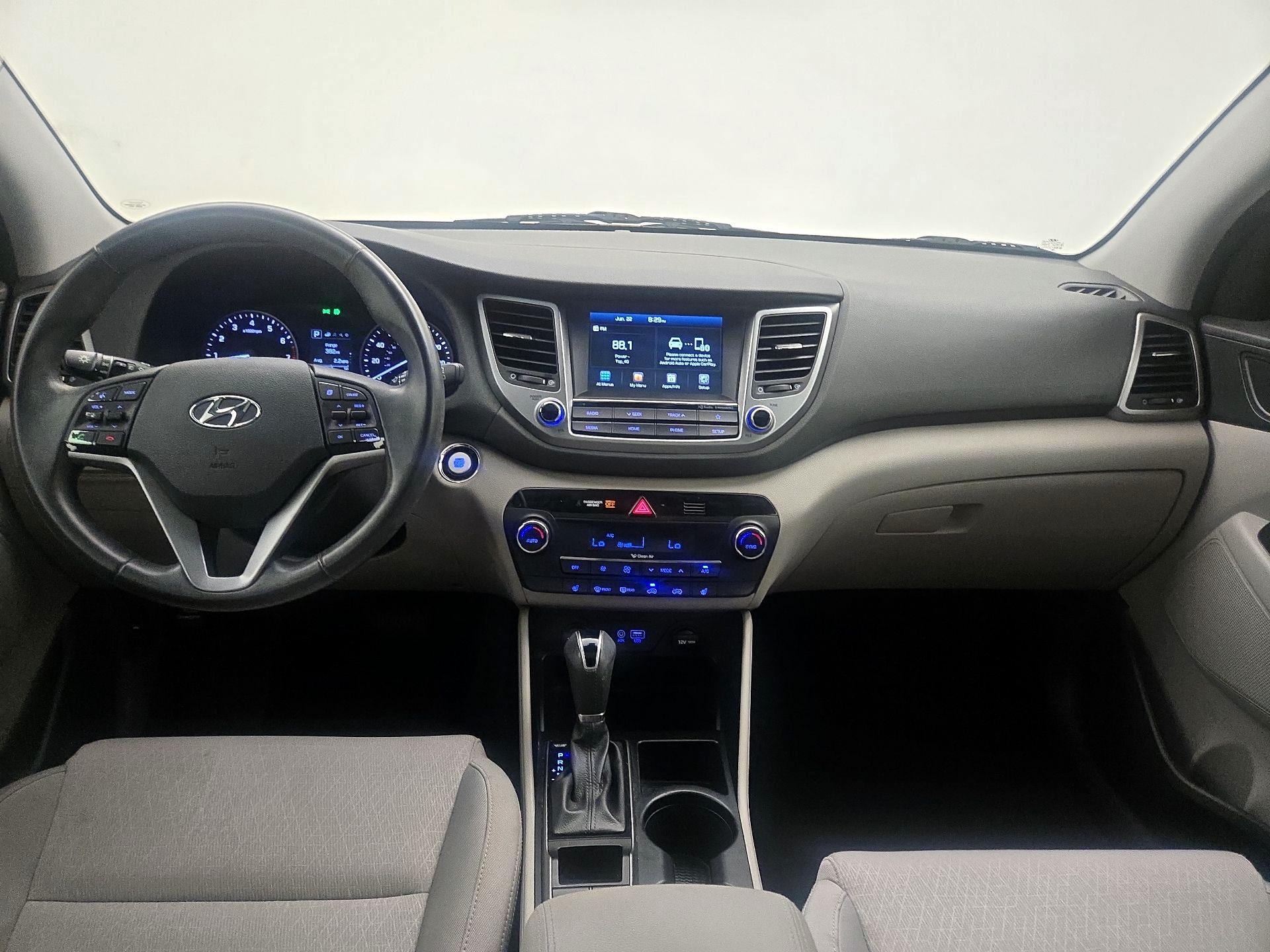 Thumbnail: 2018 Hyundai Tucson - 9