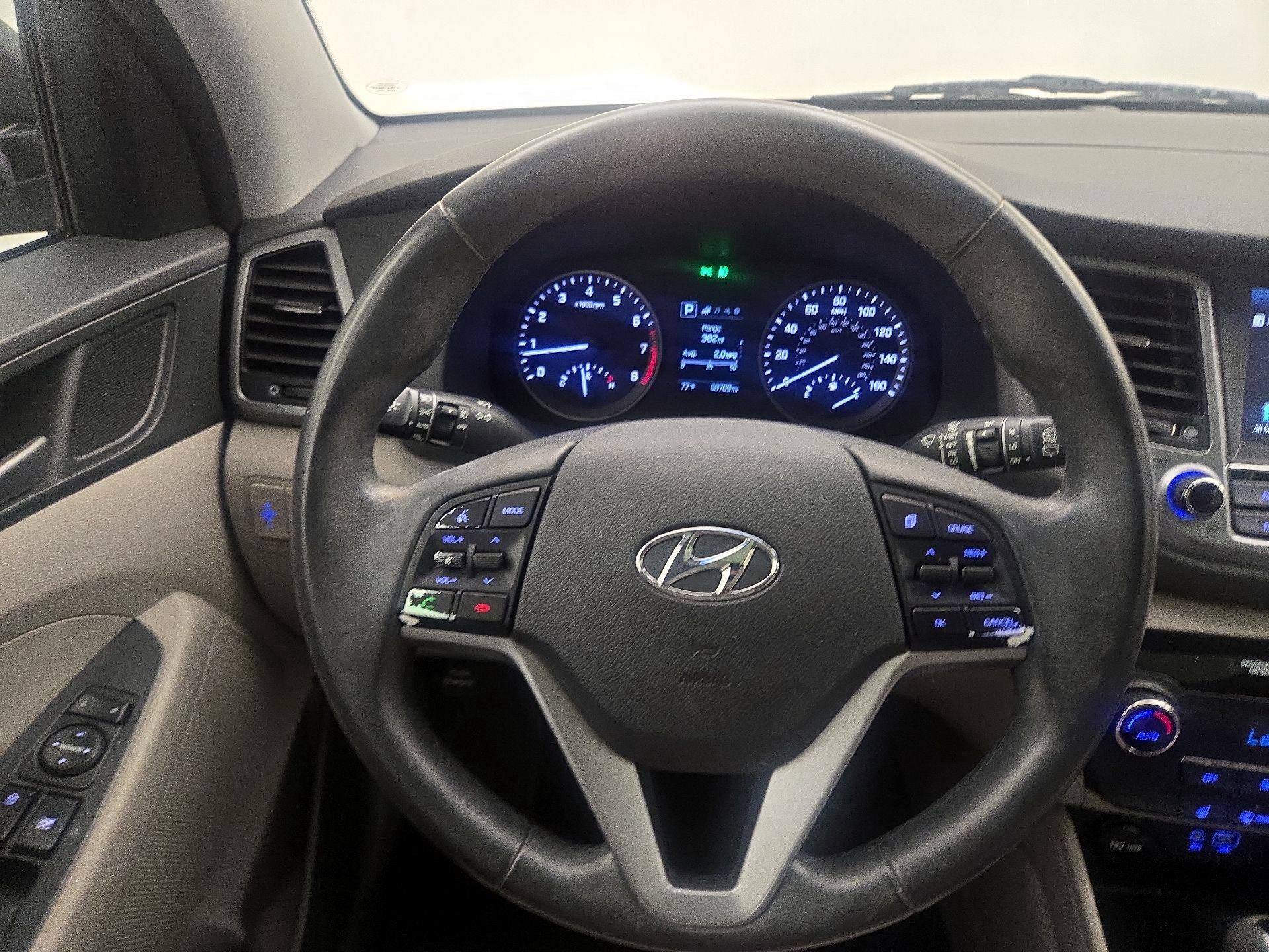 Thumbnail: 2018 Hyundai Tucson - 10