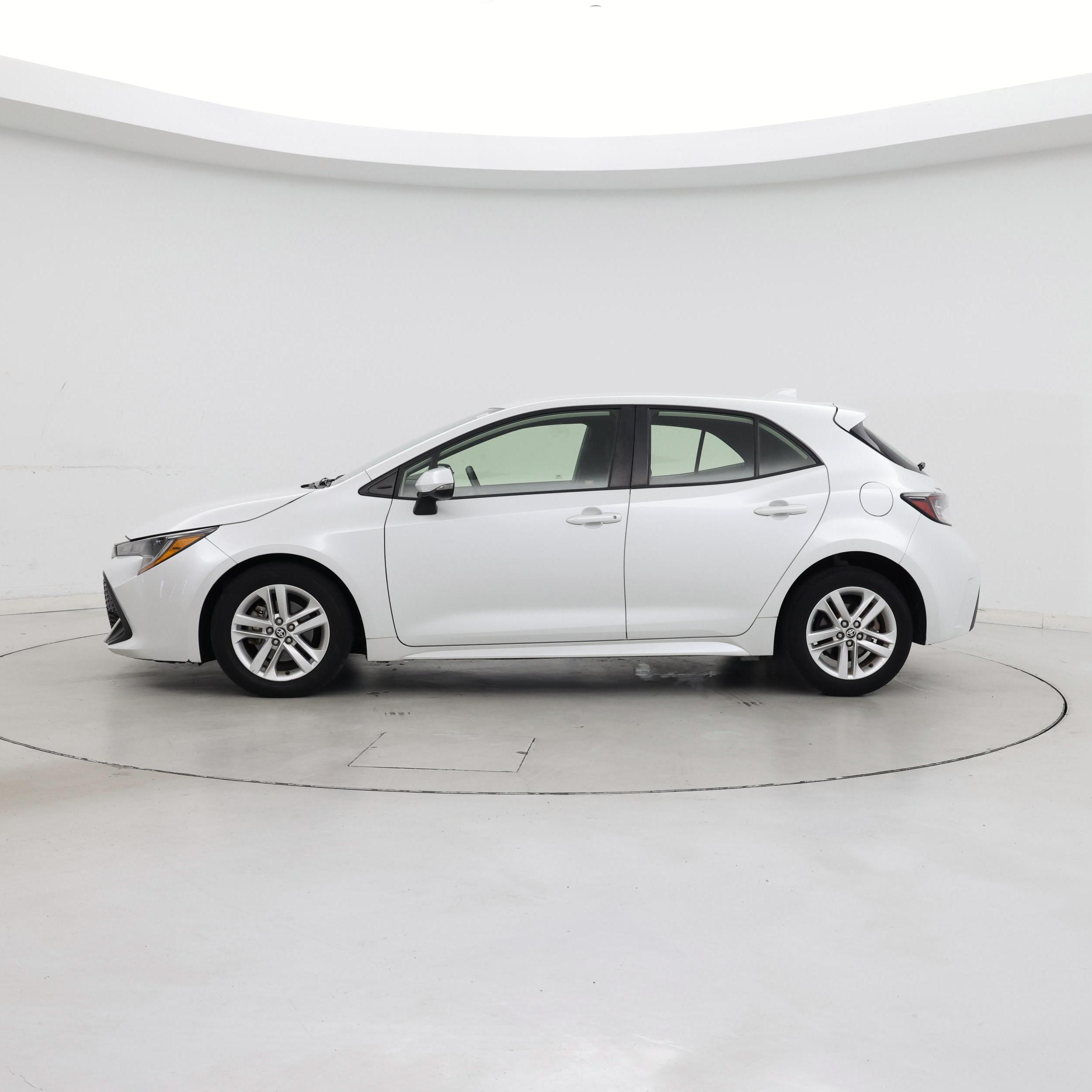 Thumbnail: 2021 Toyota Corolla - 3
