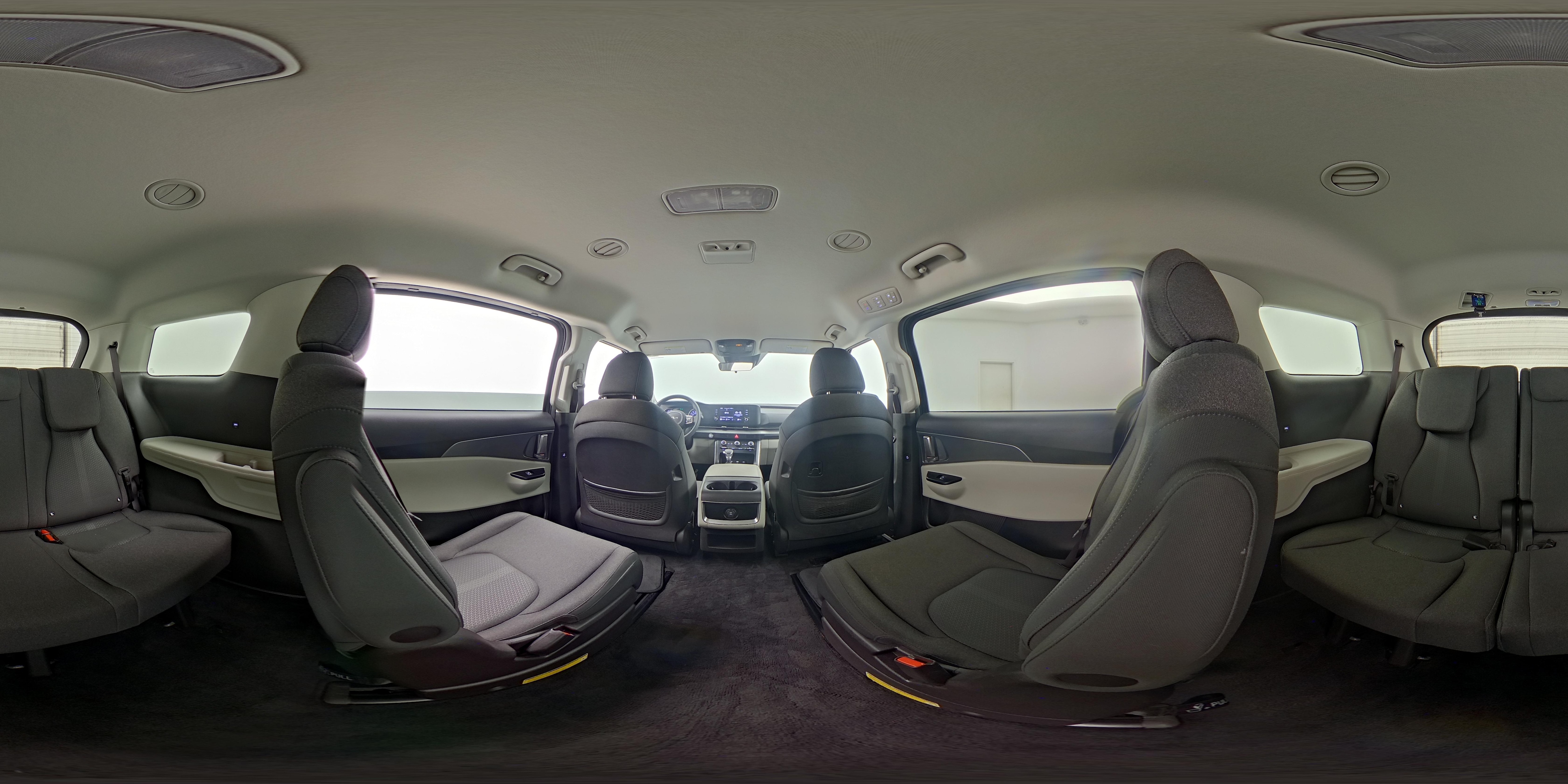2022 Kia Carnival LX - Photo 27