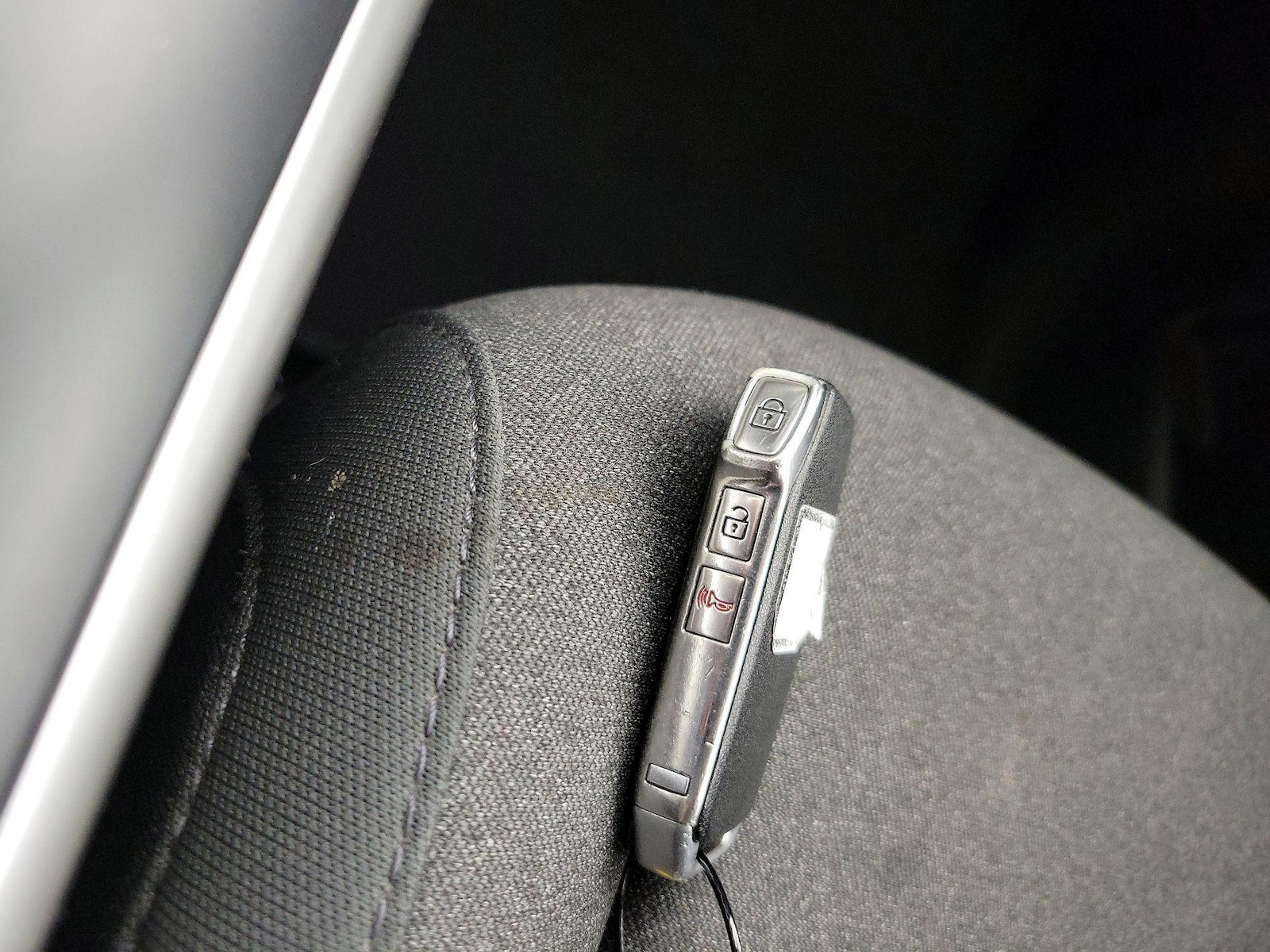 2022 Kia Carnival LX - Photo 25