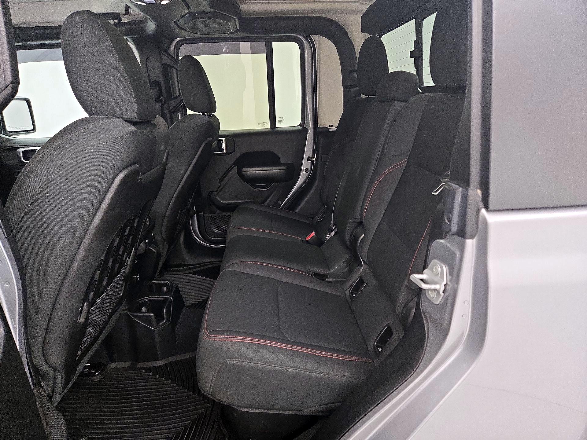 Thumbnail: 2020 Jeep Gladiator - 20