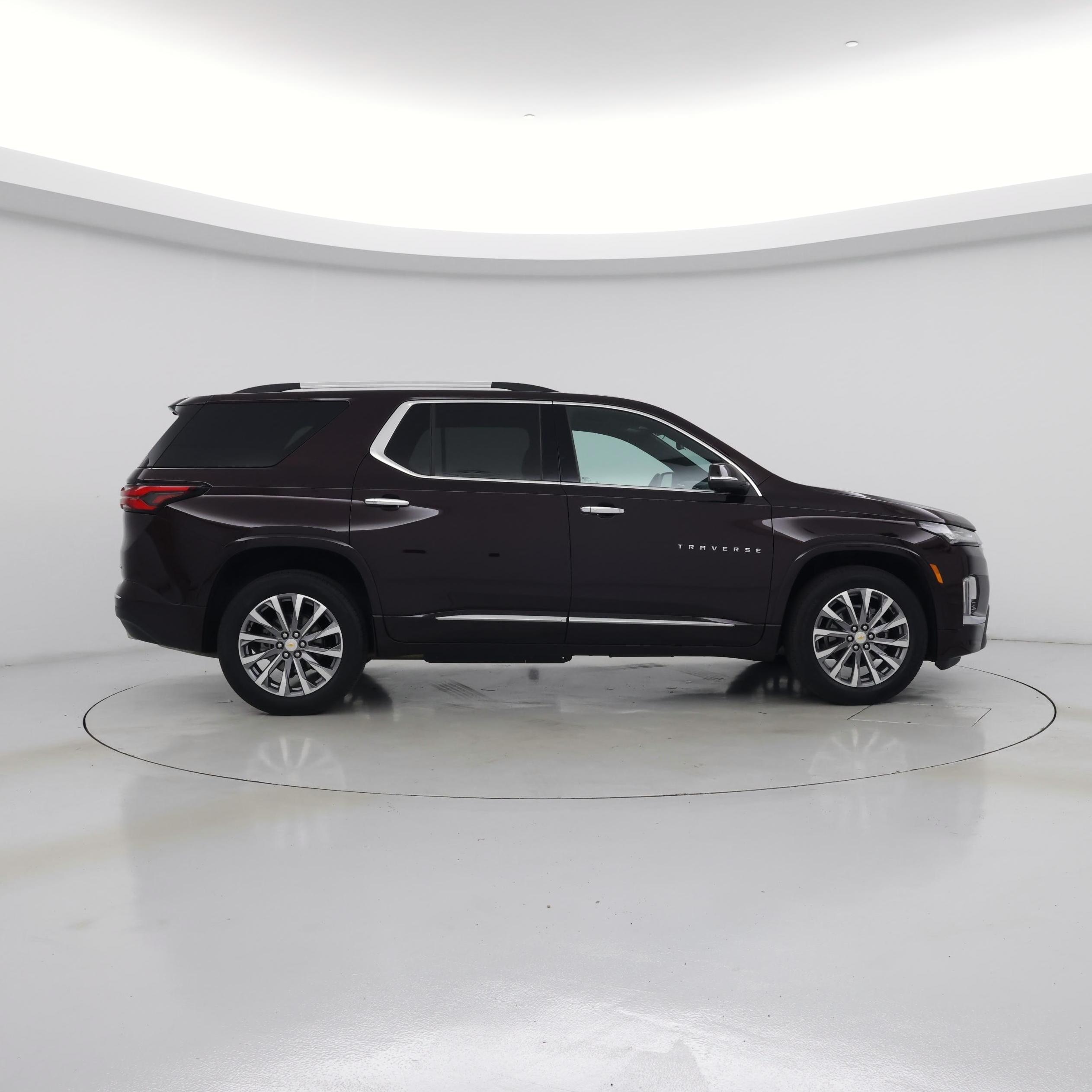 Thumbnail: 2023 Chevrolet Traverse - 7