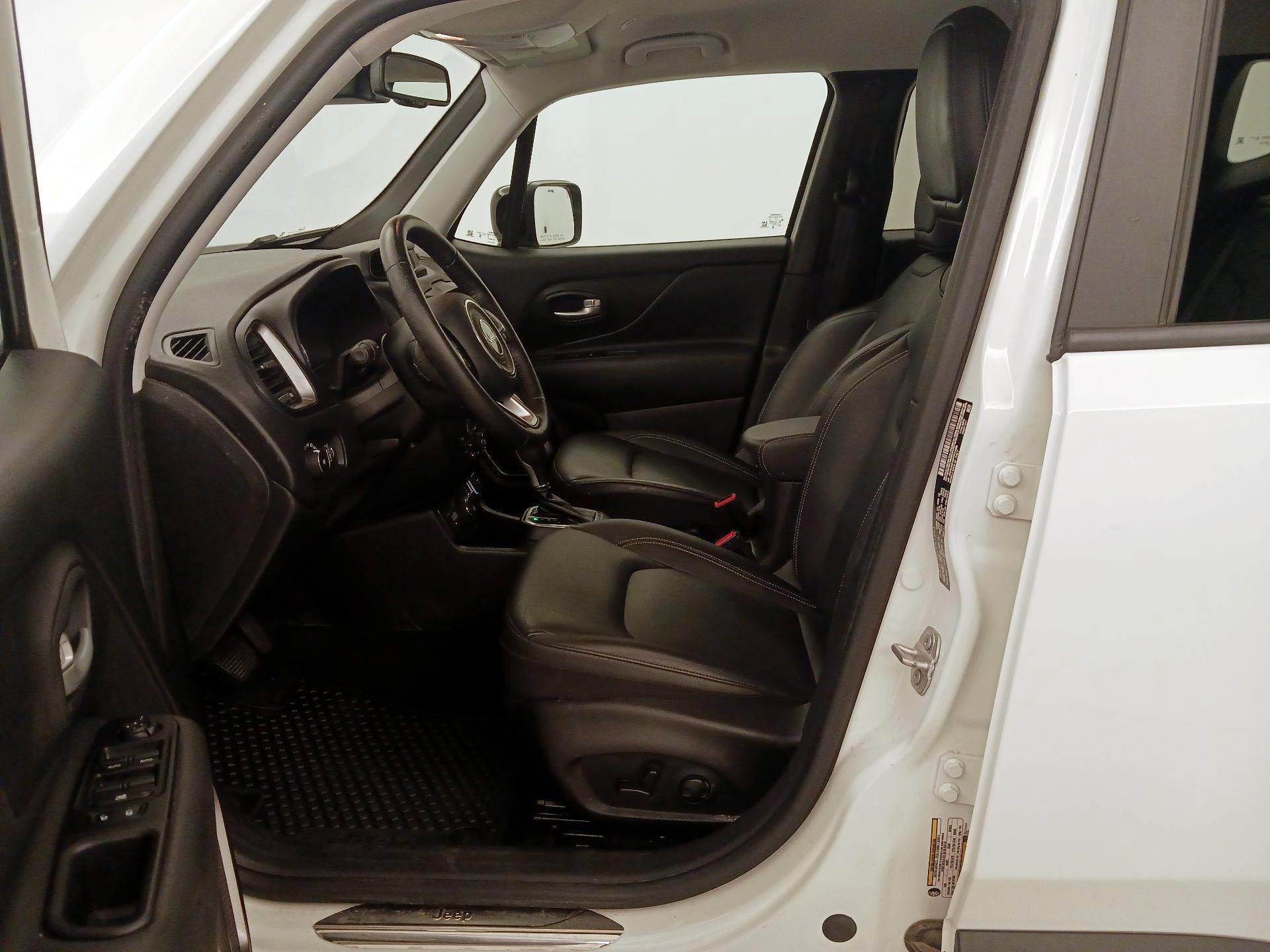 Thumbnail: 2023 Jeep Renegade - 11