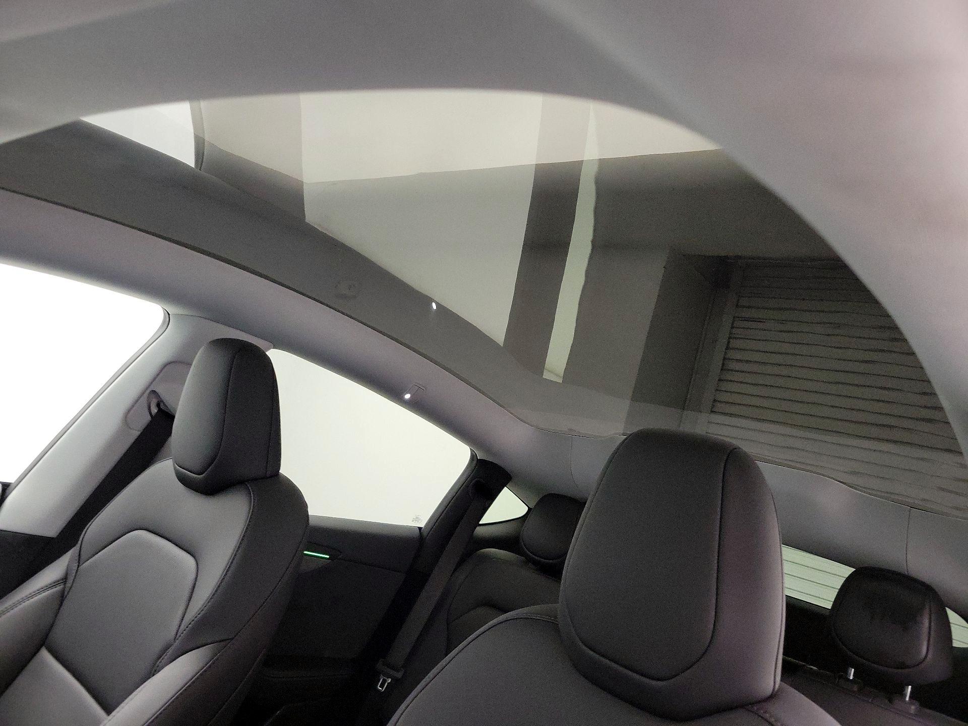Thumbnail: 2026 Tesla Model Y - 18