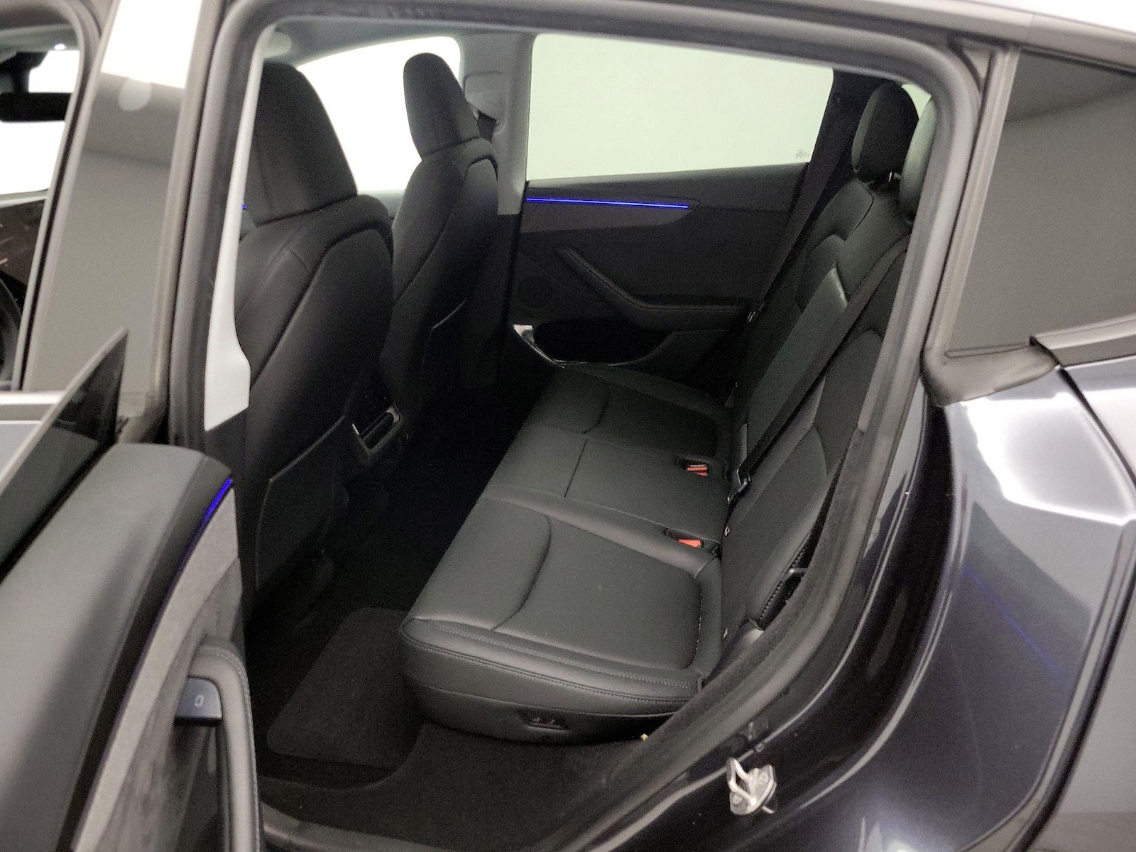 2026 Tesla Model Y Long Range - Photo 20