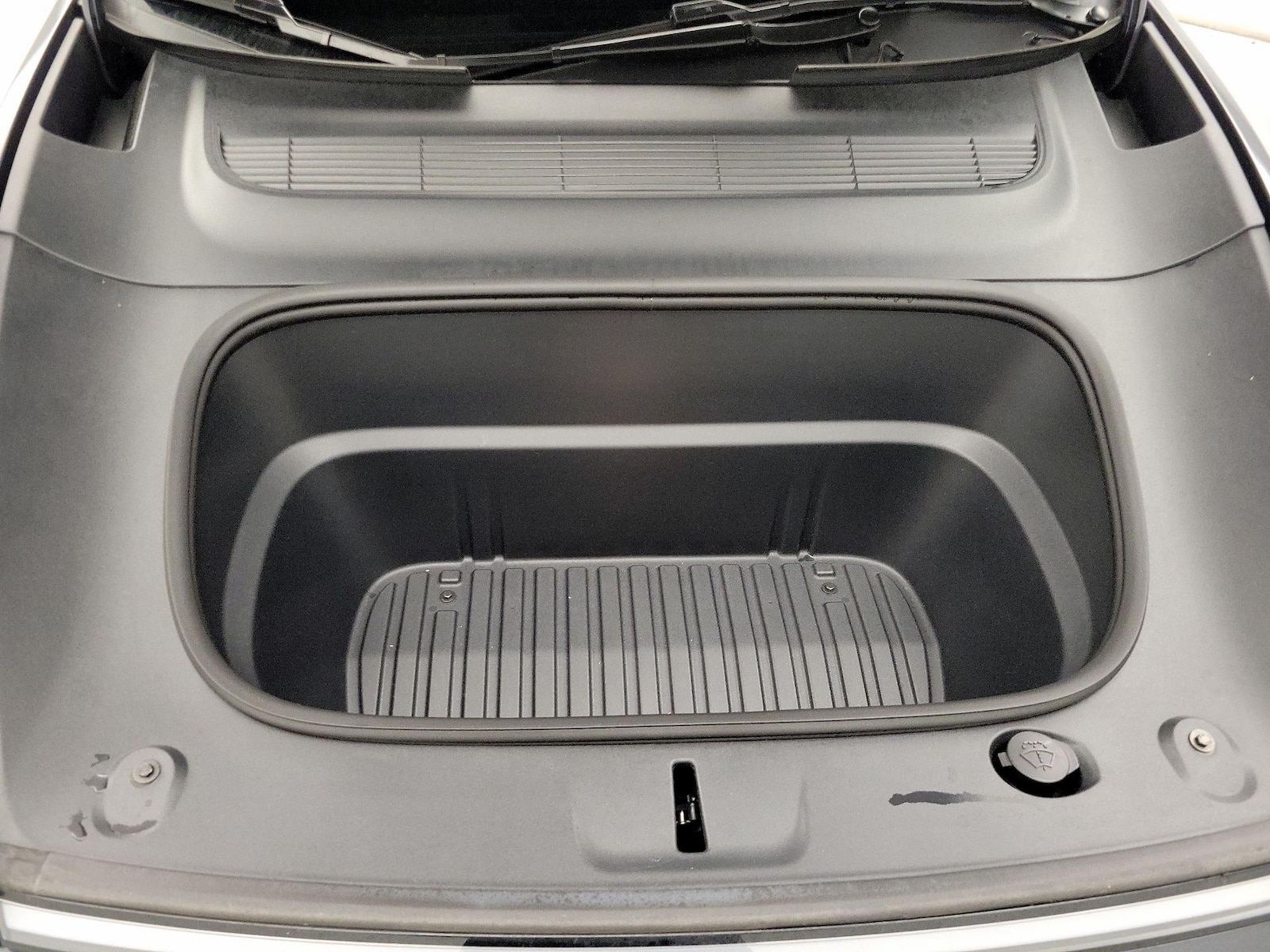 2026 Tesla Model Y Long Range - Photo 22
