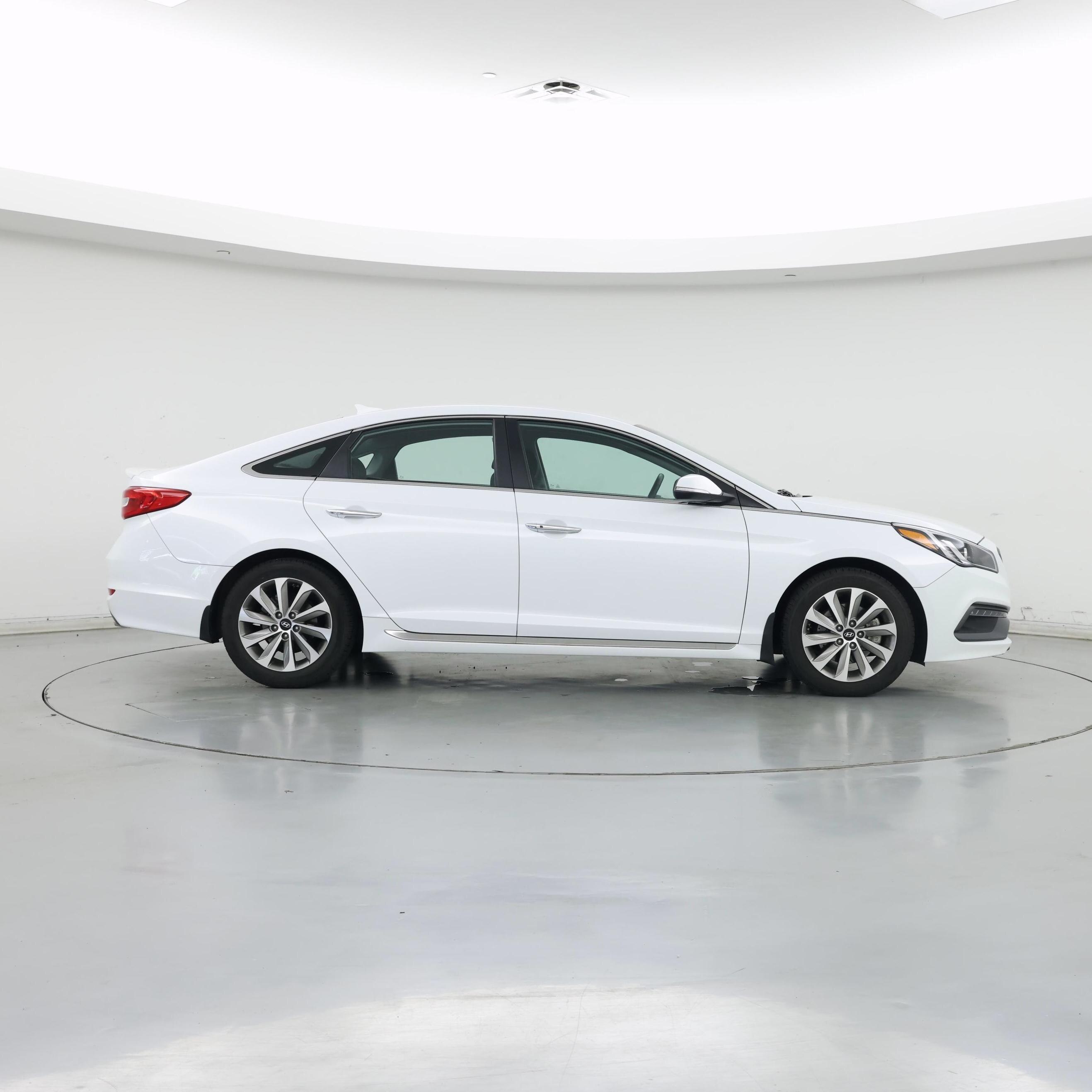Thumbnail: 2016 Hyundai Sonata - 7