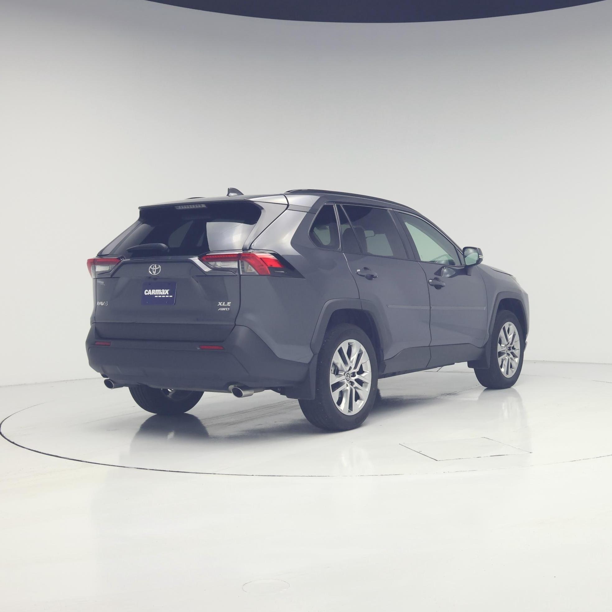 Thumbnail: 2025 Toyota RAV4 - 8
