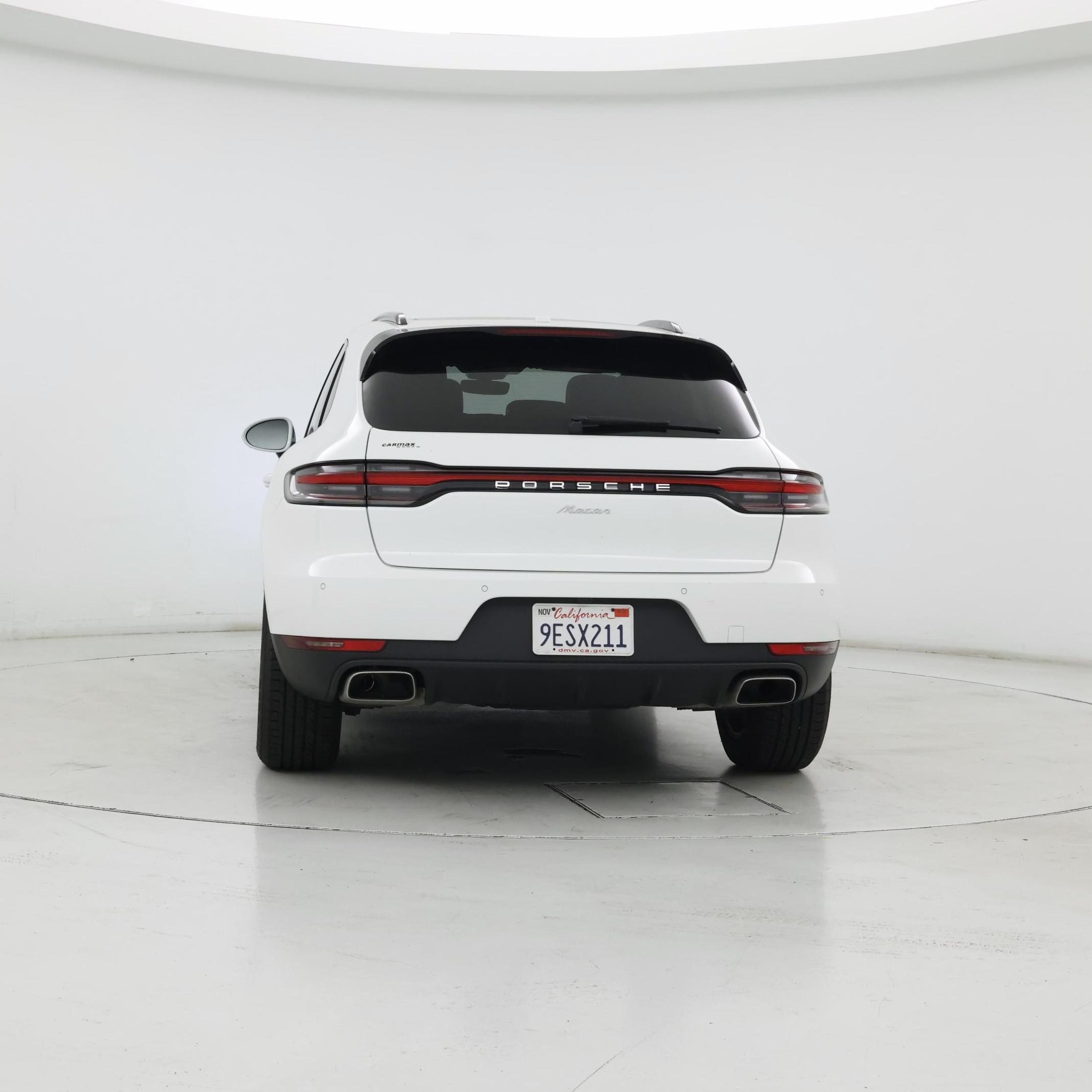 Thumbnail: 2021 Porsche Macan - 6