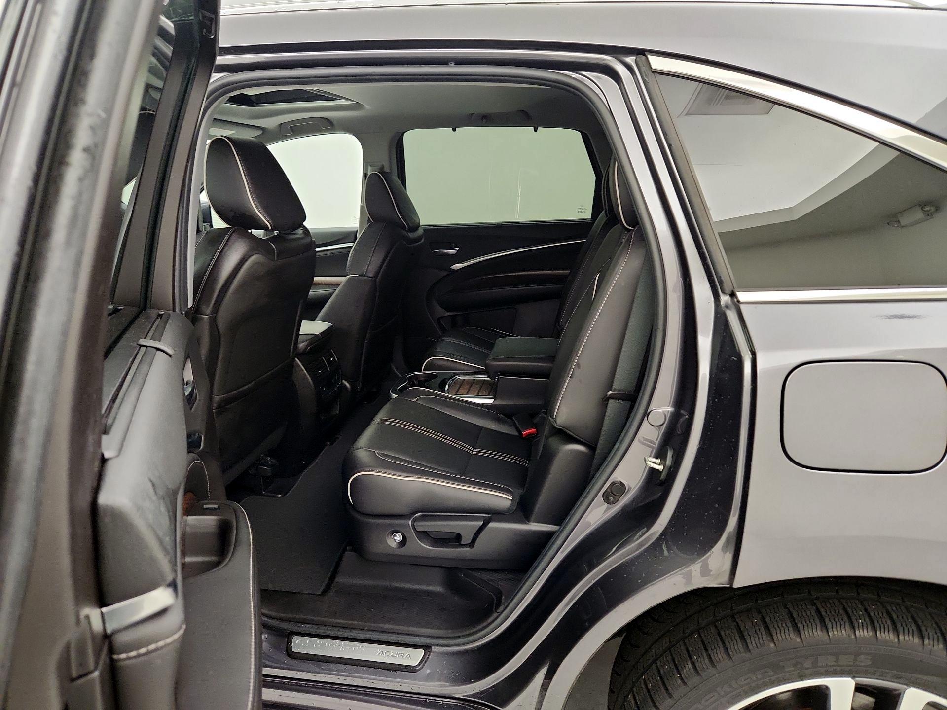 Thumbnail: 2020 Acura MDX - 20