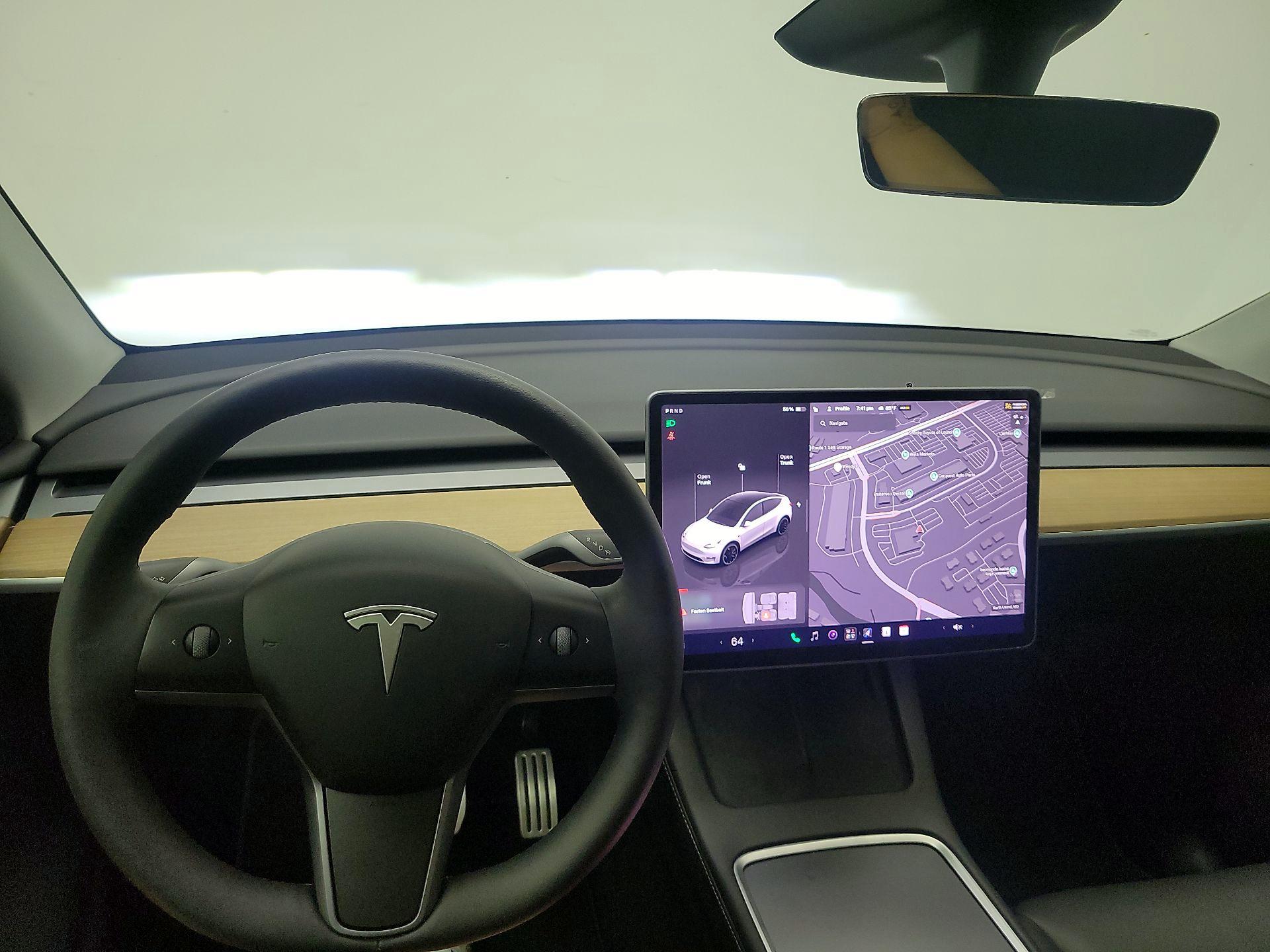 Thumbnail: 2024 Tesla Model Y - 9