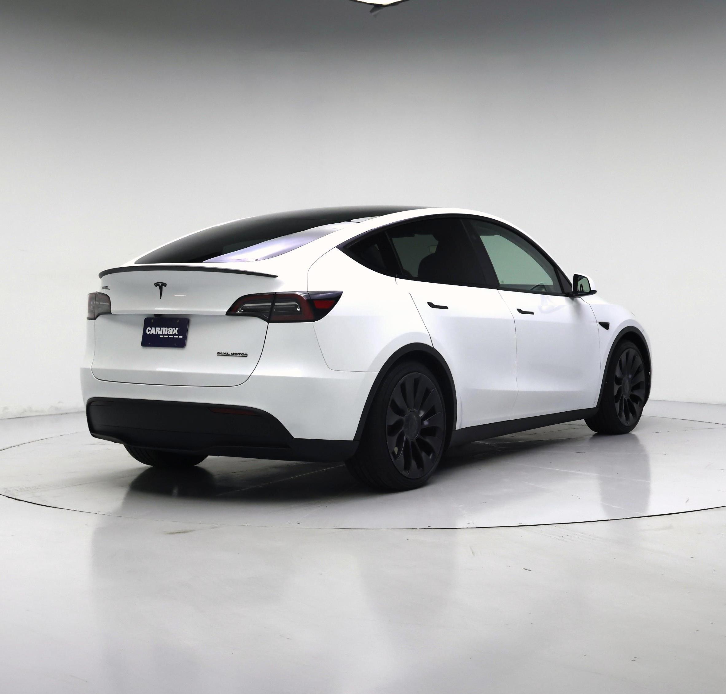 Thumbnail: 2024 Tesla Model Y - 8