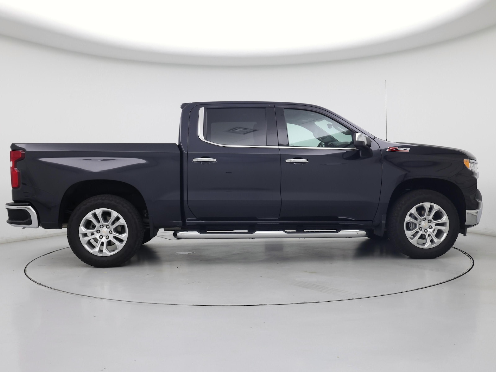 2022 Chevrolet Silverado 1500 LTZ - Photo 8