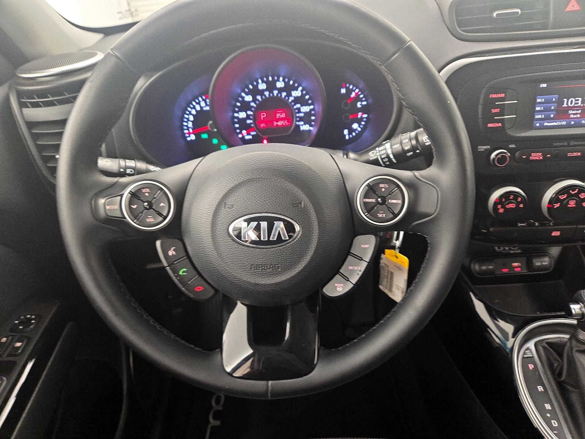 Thumbnail: 2016 Kia Soul - 10